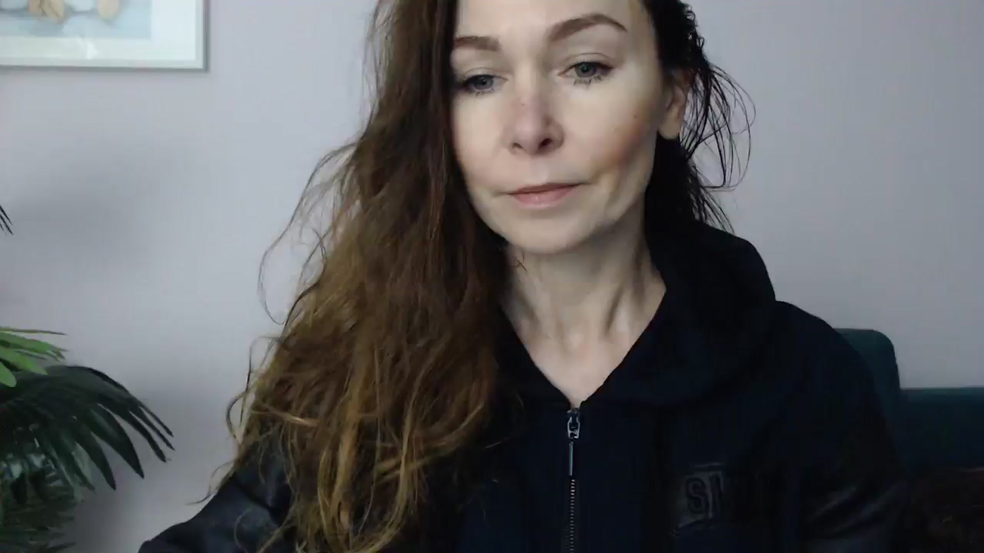 Gallery image thumbnail from Delilah_sweet's myfreecams stream on, 04/07/2025, 15:36 image 1 of 20