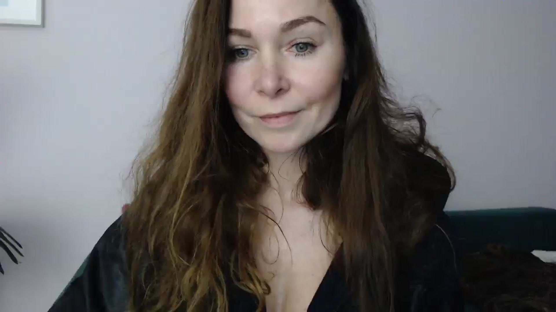 Gallery image thumbnail from Delilah_sweet's myfreecams stream on, 04/07/2025, 16:39 image 4 of 20
