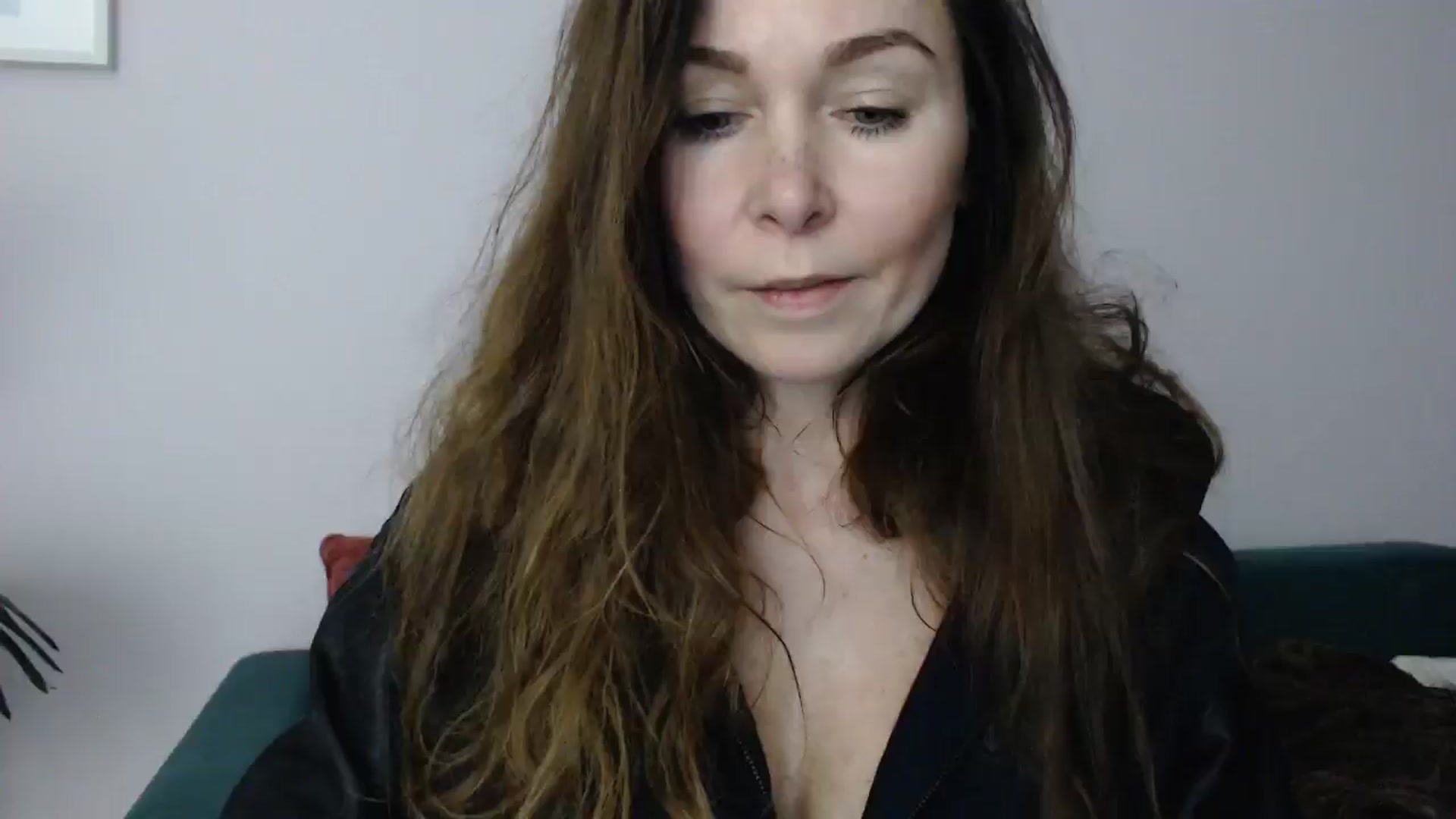 Gallery image thumbnail from Delilah_sweet's myfreecams stream on, 04/07/2025, 16:39 image 5 of 20
