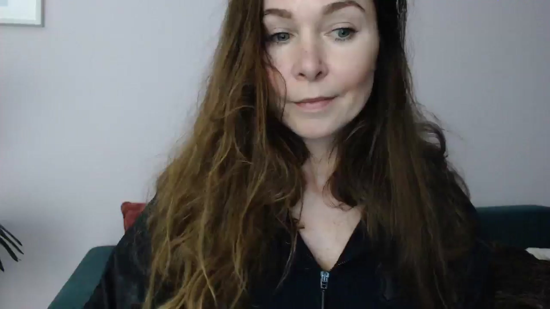 Gallery image thumbnail from Delilah_sweet's myfreecams stream on, 04/07/2025, 16:39 image 15 of 20