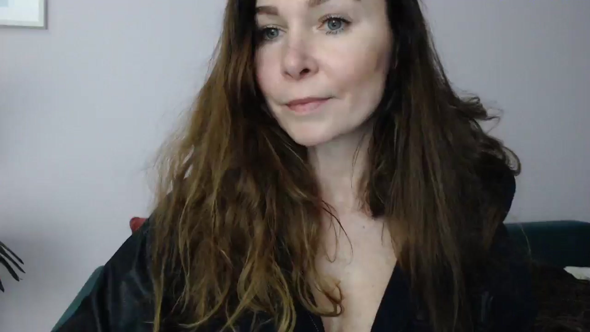 Gallery image thumbnail from Delilah_sweet's myfreecams stream on, 04/07/2025, 16:39 image 2 of 20