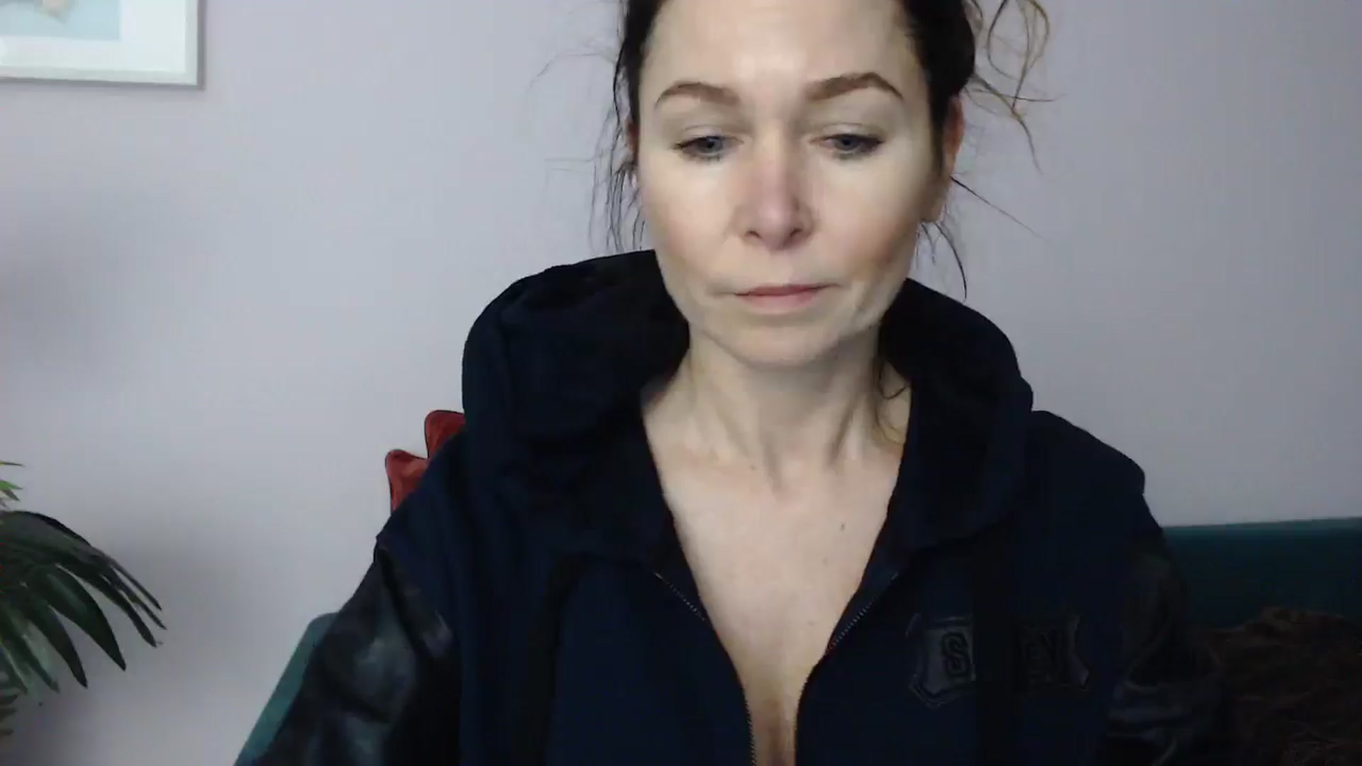 Gallery image thumbnail from Delilah_sweet's myfreecams stream on, 04/09/2025, 15:28 image 3 of 20