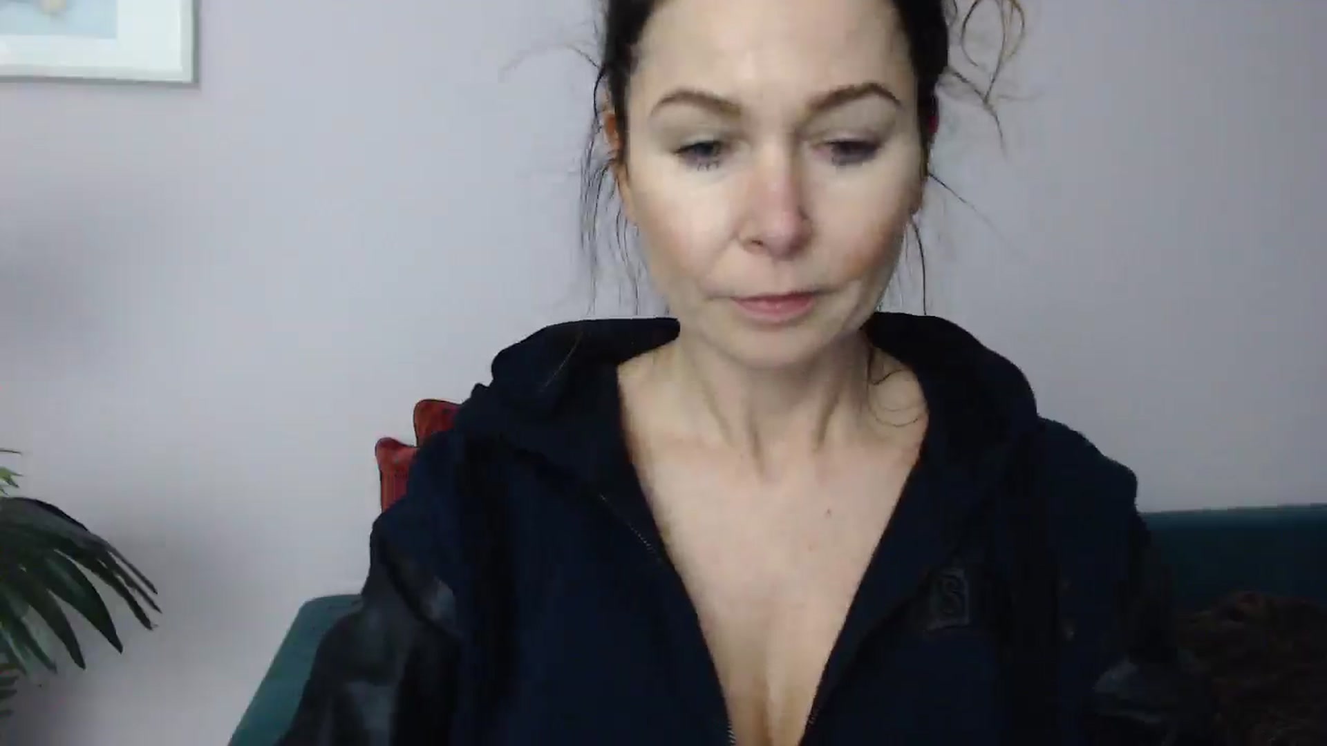 Gallery image thumbnail from Delilah_sweet's myfreecams stream on, 04/09/2025, 15:28 image 5 of 20
