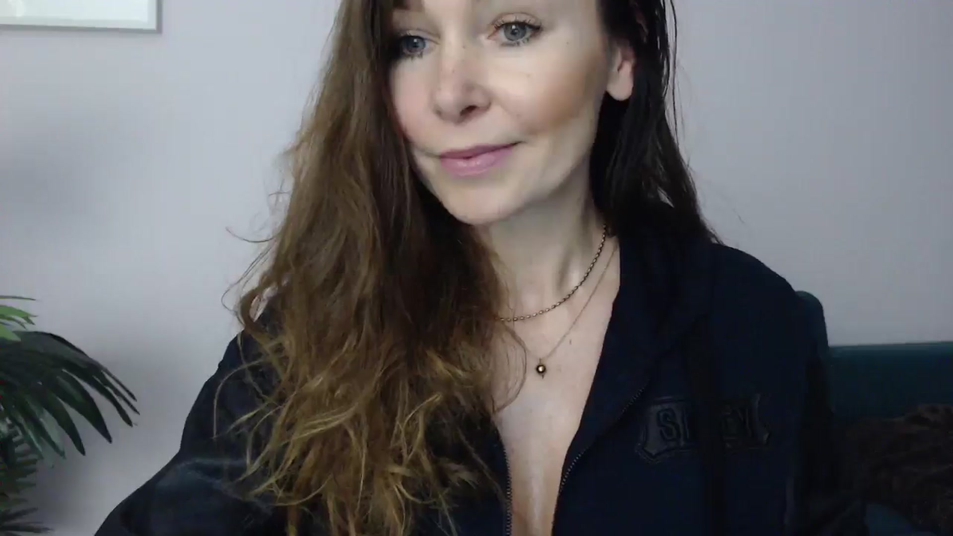 Gallery image thumbnail from Delilah_sweet's myfreecams stream on, 04/10/2025, 14:06 image 11 of 20