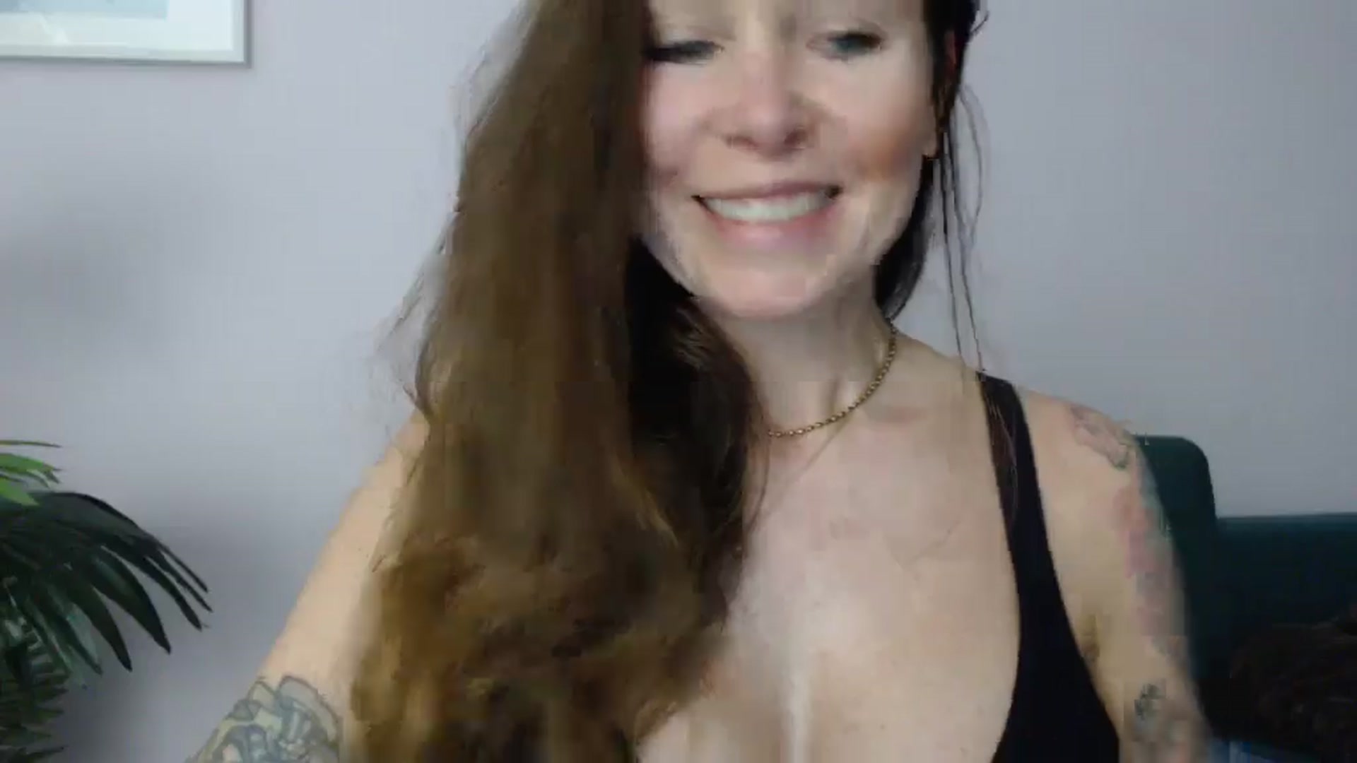 Gallery image thumbnail from Delilah_sweet's myfreecams stream on, 04/14/2025, 16:31 image 18 of 20