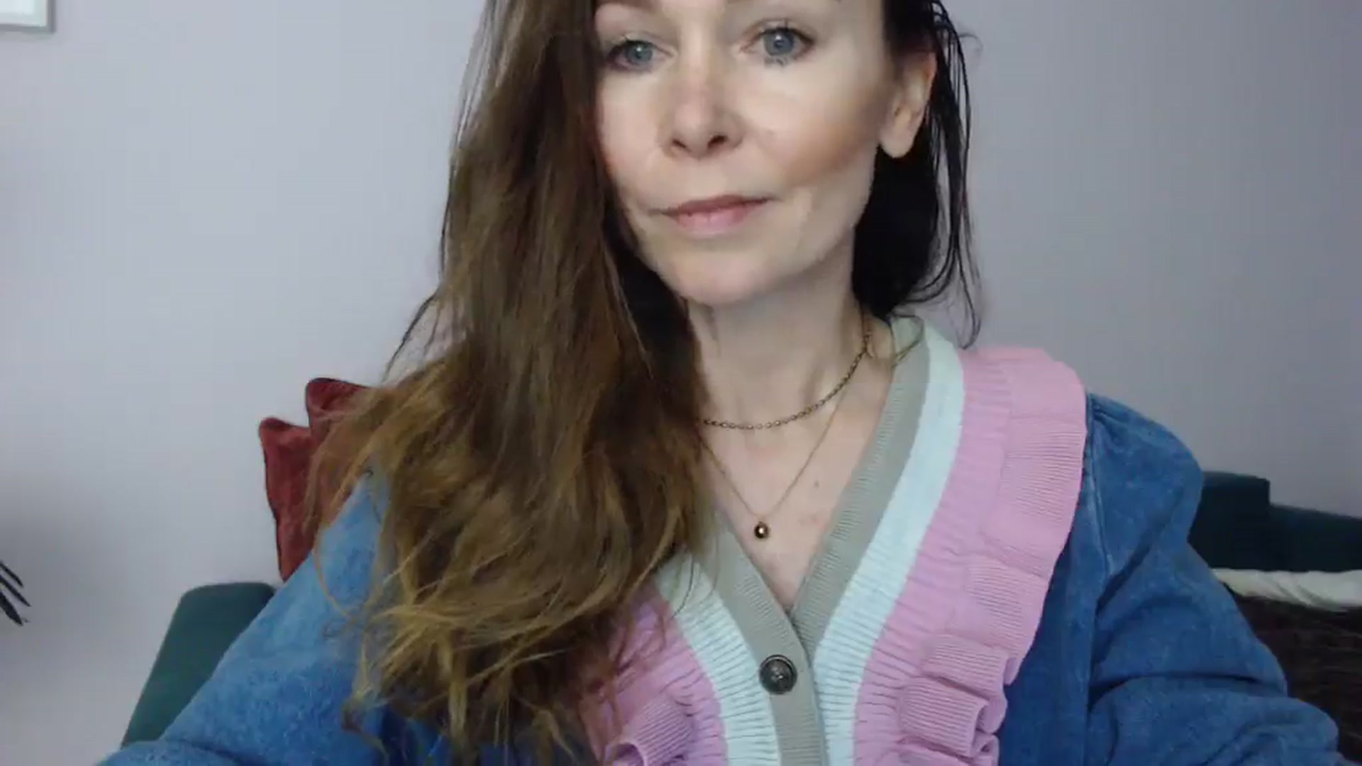 Gallery image thumbnail from Delilah_sweet's myfreecams stream on, 04/14/2025, 16:31 image 7 of 20