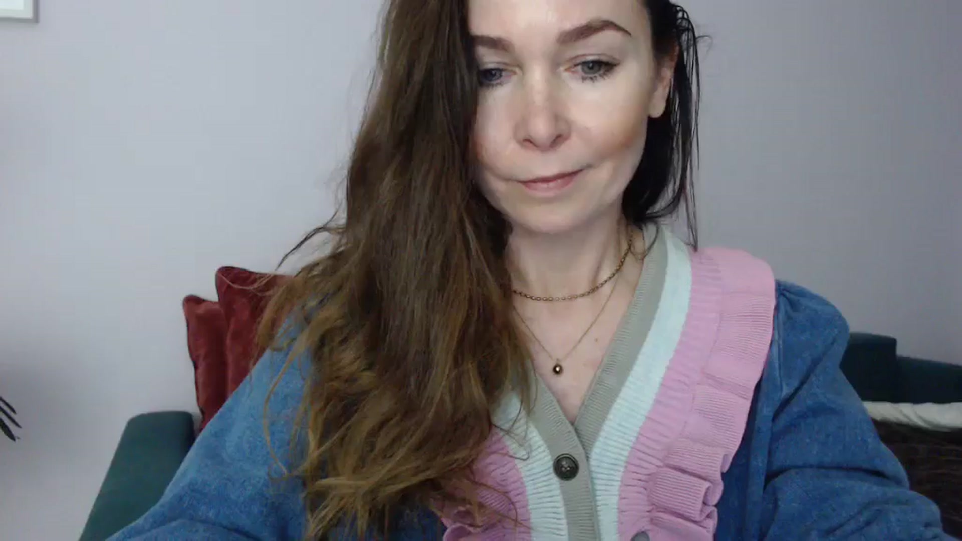 Gallery image thumbnail from Delilah_sweet's myfreecams stream on, 04/14/2025, 16:31 image 8 of 20