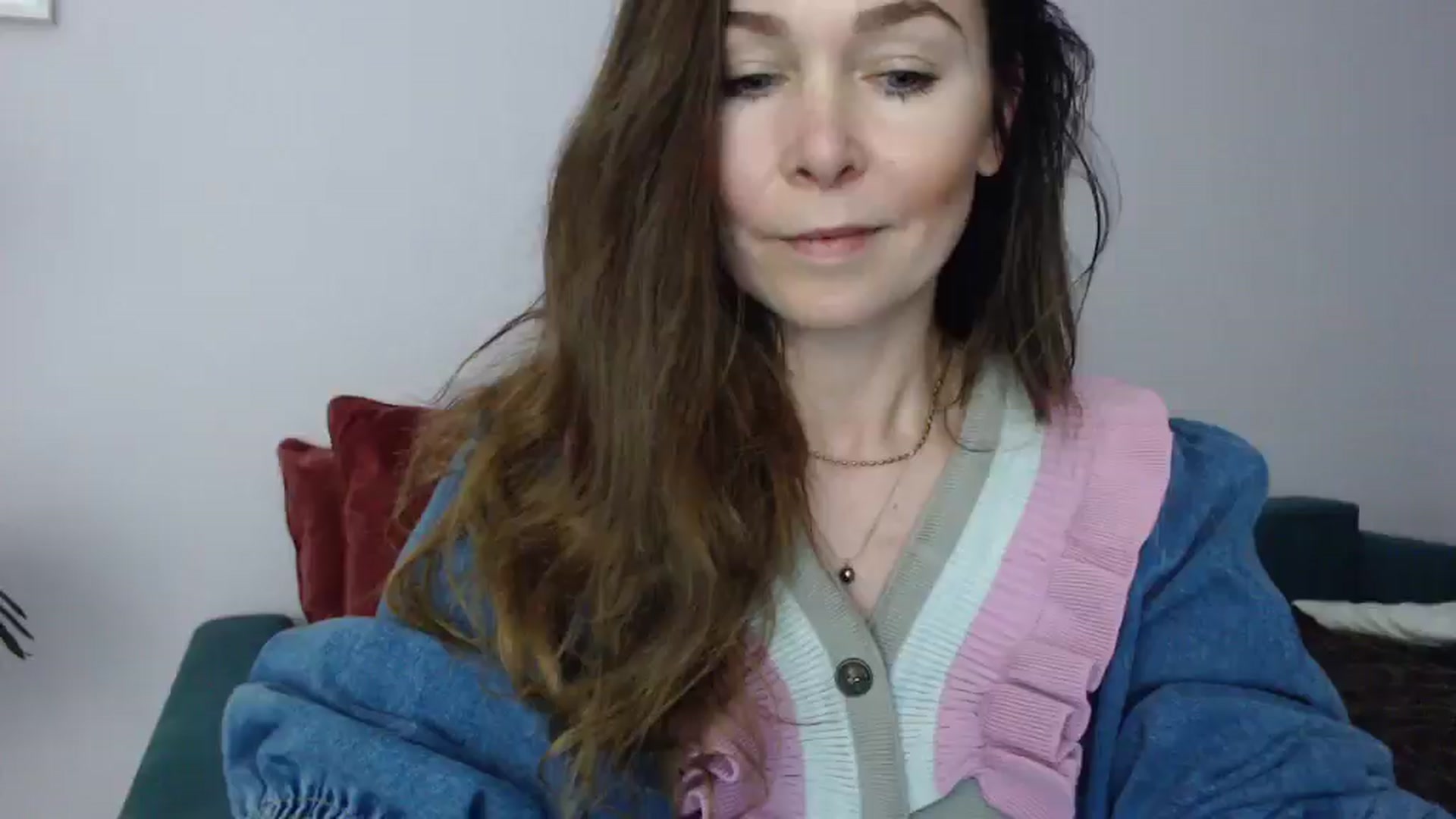 Gallery image thumbnail from Delilah_sweet's myfreecams stream on, 04/14/2025, 16:31 image 12 of 20