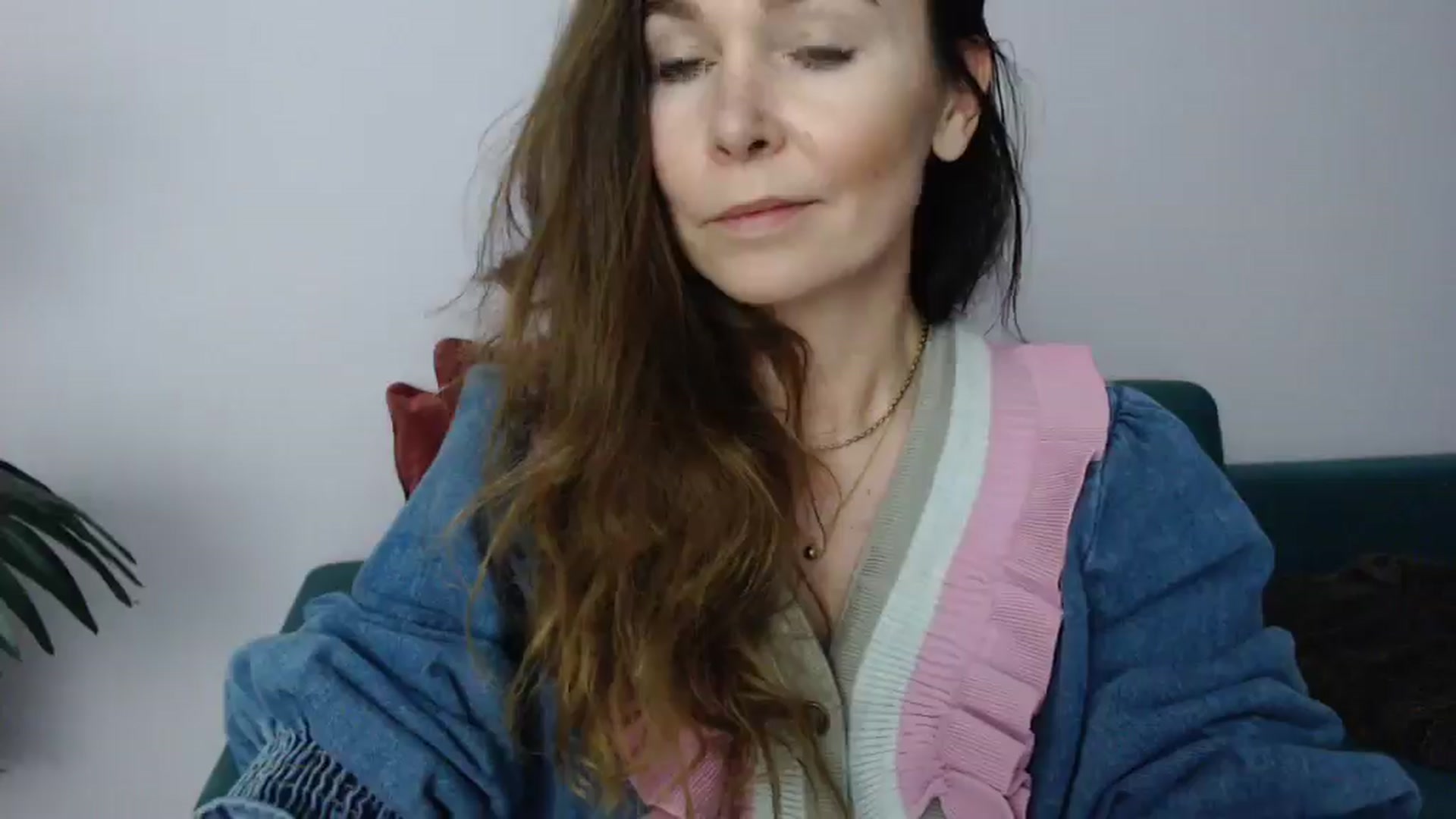 Gallery image thumbnail from Delilah_sweet's myfreecams stream on, 04/14/2025, 19:02 image 4 of 20