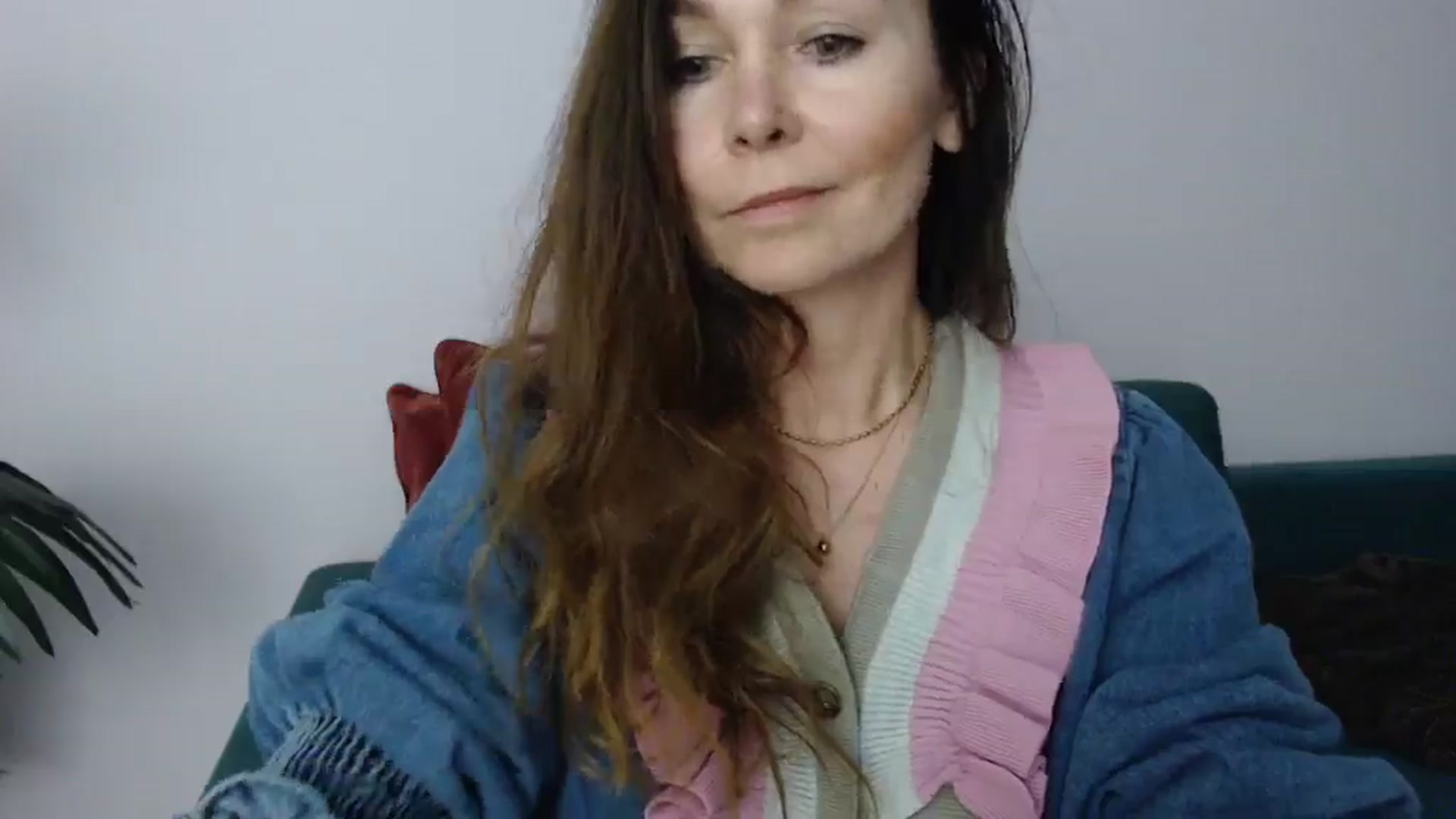 Gallery image thumbnail from Delilah_sweet's myfreecams stream on, 04/14/2025, 19:02 image 3 of 20