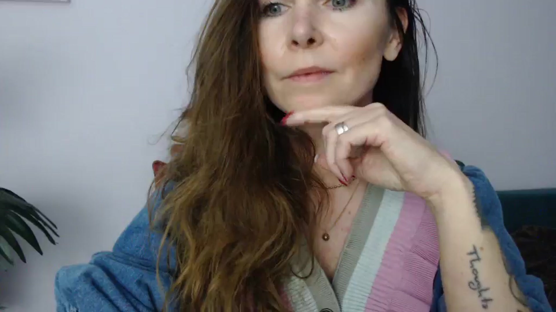 Gallery image thumbnail from Delilah_sweet's myfreecams stream on, 04/14/2025, 19:02 image 7 of 20