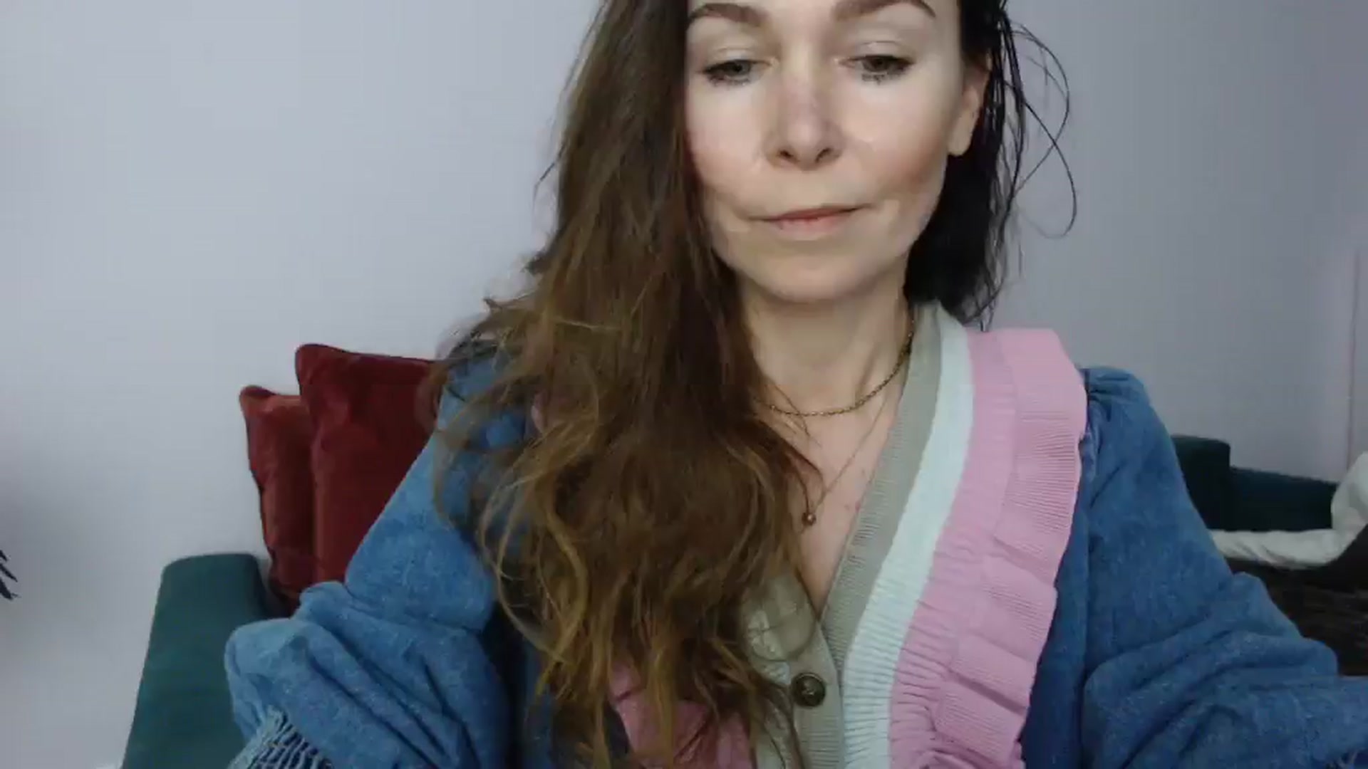 Gallery image thumbnail from Delilah_sweet's myfreecams stream on, 04/14/2025, 19:02 image 9 of 20