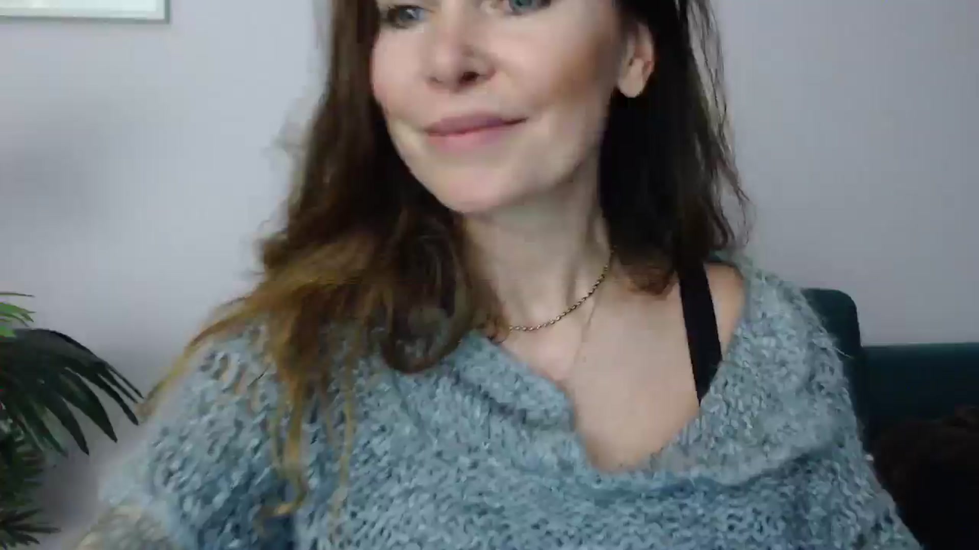 Gallery image thumbnail from Delilah_sweet's myfreecams stream on, 04/16/2025, 15:51 image 17 of 20