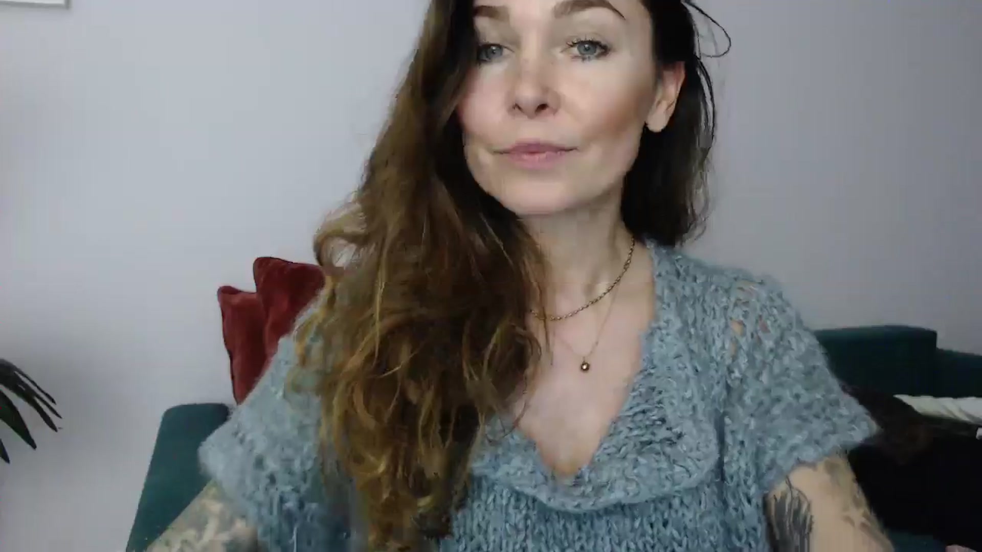 Gallery image thumbnail from Delilah_sweet's myfreecams stream on, 04/16/2025, 16:53 image 18 of 20