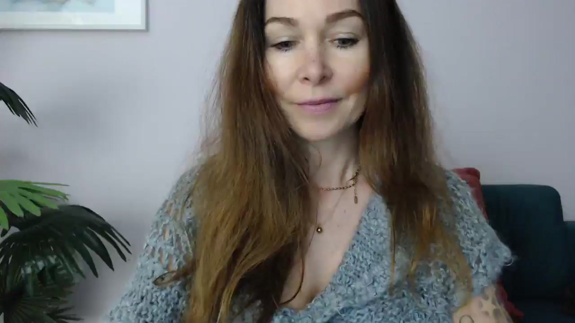 Gallery image thumbnail from Delilah_sweet's myfreecams stream on, 04/24/2025, 14:49 image 5 of 20