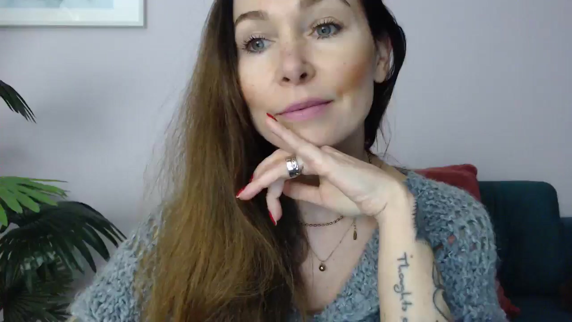 Gallery image thumbnail from Delilah_sweet's myfreecams stream on, 04/24/2025, 14:49 image 13 of 20