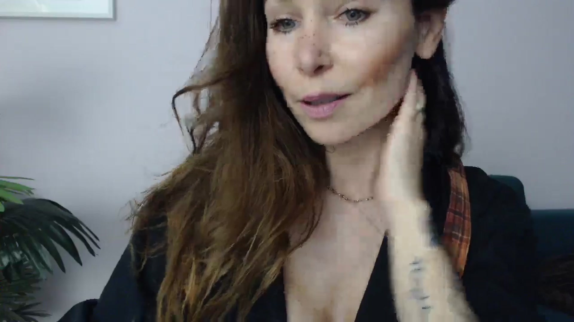 Gallery image thumbnail from Delilah_sweet's myfreecams stream on, 04/28/2025, 16:02 image 20 of 20