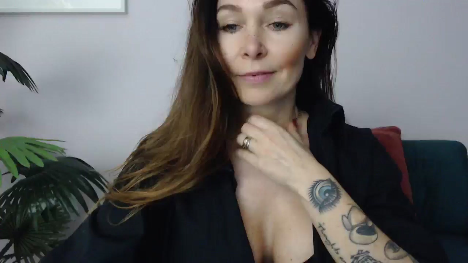 Gallery image thumbnail from Delilah_sweet's myfreecams stream on, 04/28/2025, 16:02 image 12 of 20