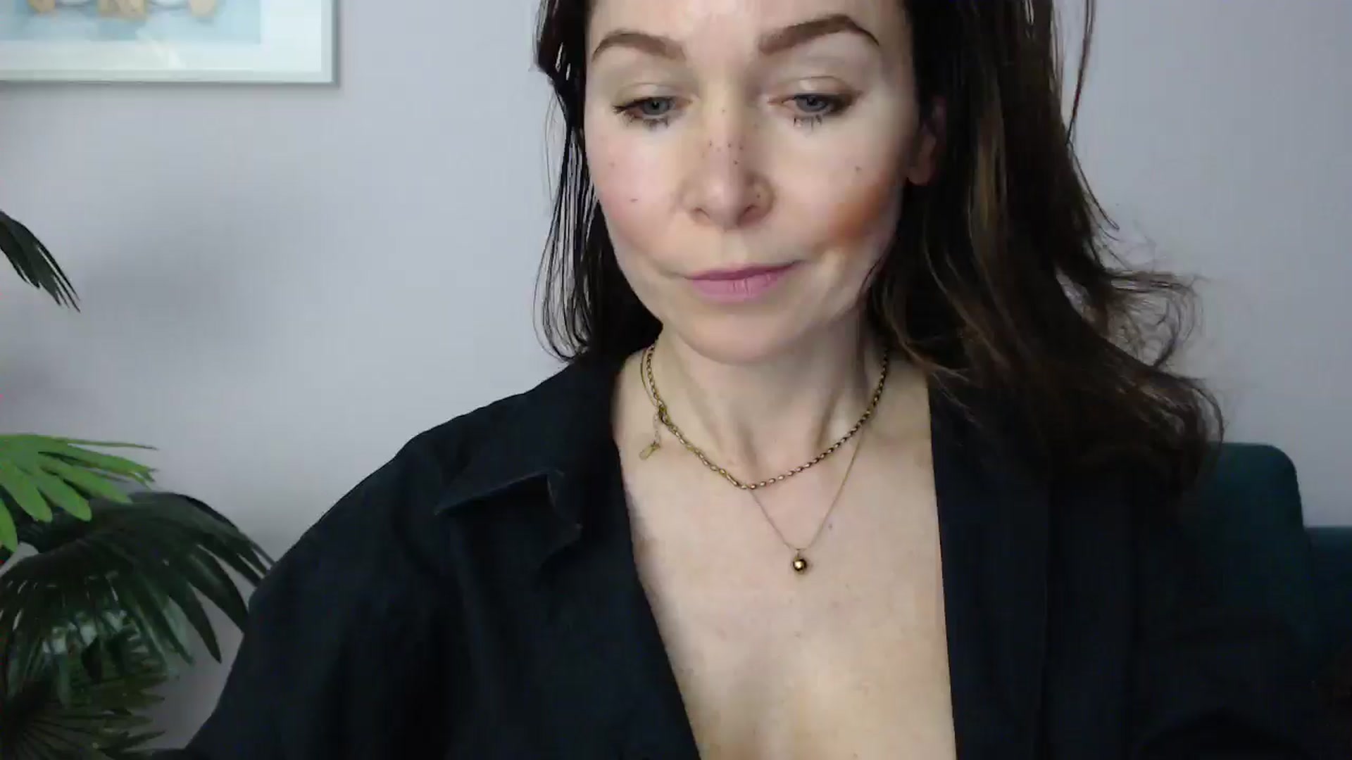 Gallery image thumbnail from Delilah_sweet's myfreecams stream on, 04/28/2025, 17:23 image 18 of 20