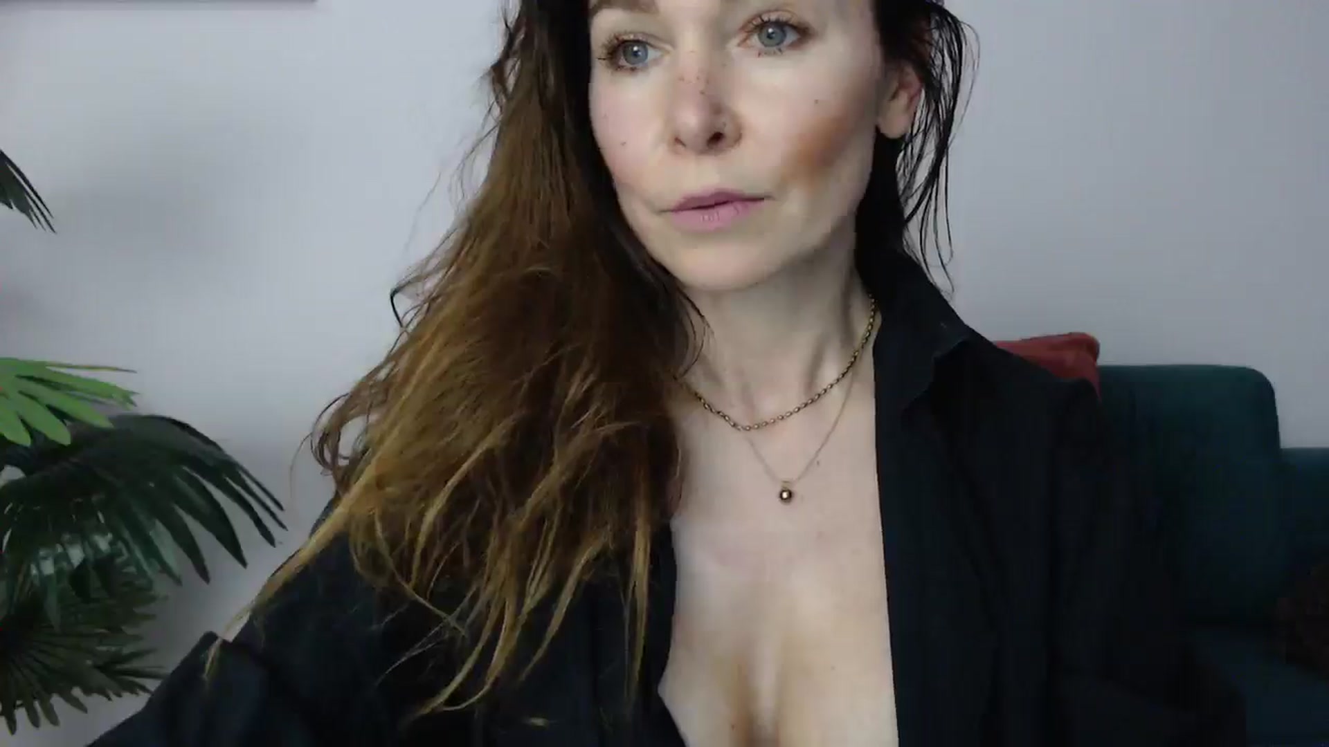 Gallery image thumbnail from Delilah_sweet's myfreecams stream on, 04/28/2025, 17:23 image 7 of 20