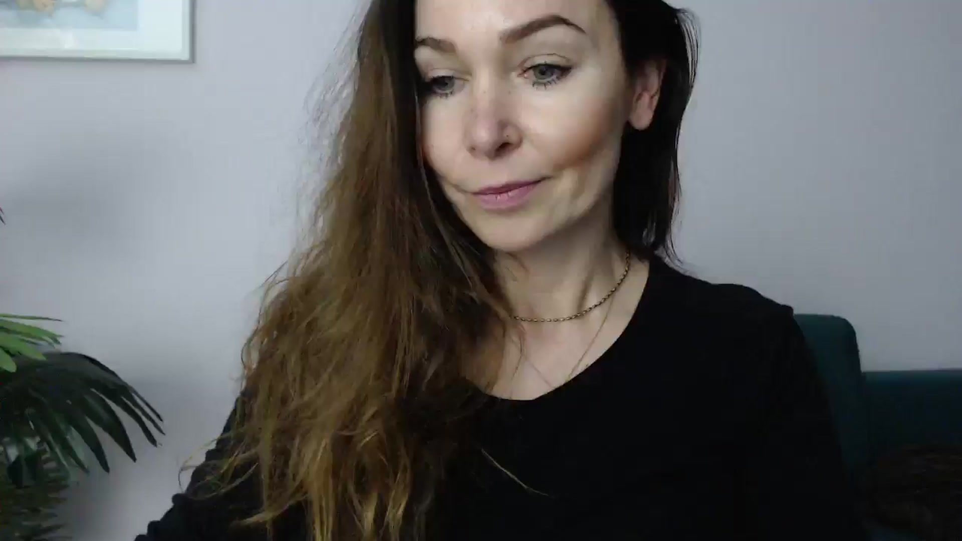 Gallery image thumbnail from Delilah_sweet's myfreecams stream on, 04/29/2025, 18:06 image 18 of 20