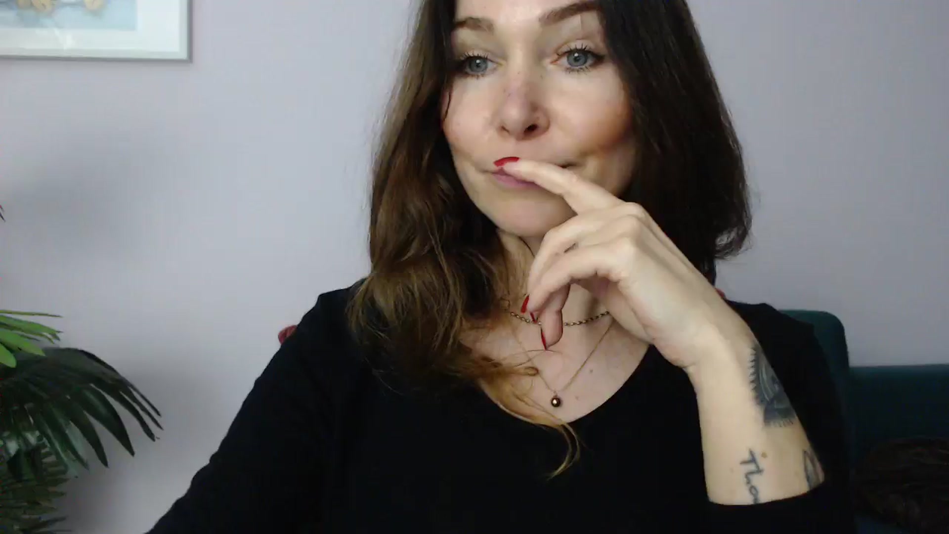 Gallery image thumbnail from Delilah_sweet's myfreecams stream on, 04/29/2025, 18:06 image 10 of 20