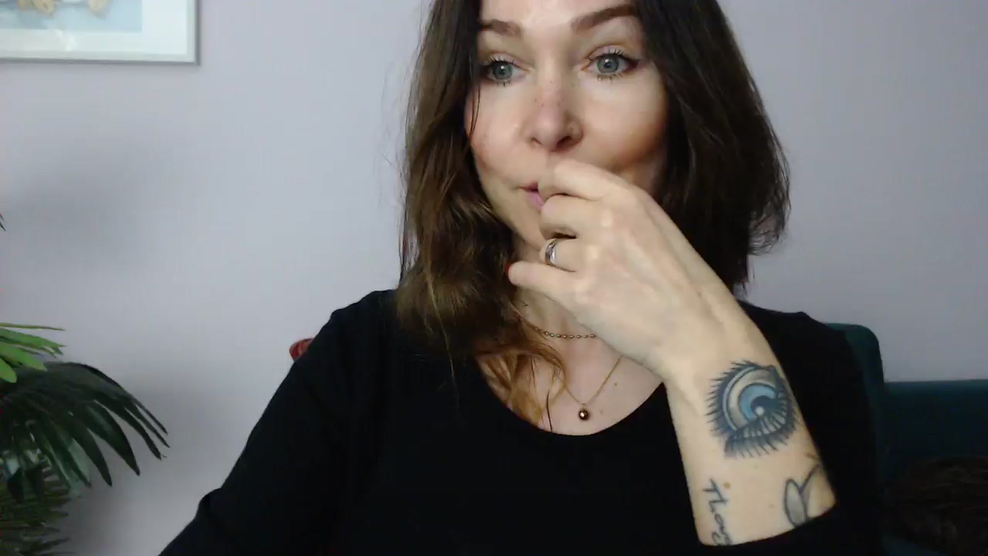Gallery image thumbnail from Delilah_sweet's myfreecams stream on, 04/29/2025, 18:06 image 6 of 20