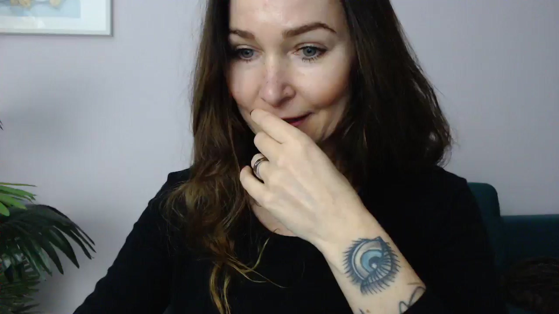 Gallery image thumbnail from Delilah_sweet's myfreecams stream on, 04/29/2025, 18:06 image 15 of 20