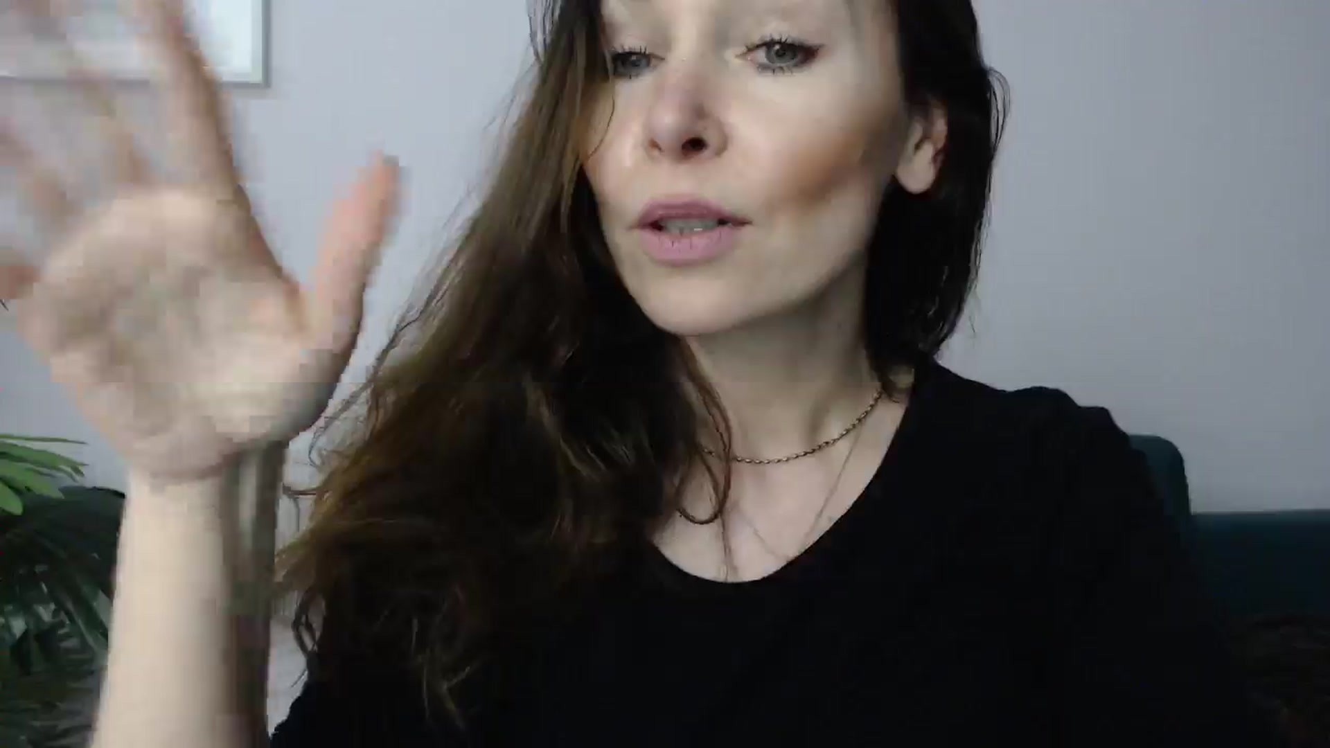 Gallery image thumbnail from Delilah_sweet's myfreecams stream on, 04/29/2025, 18:06 image 20 of 20