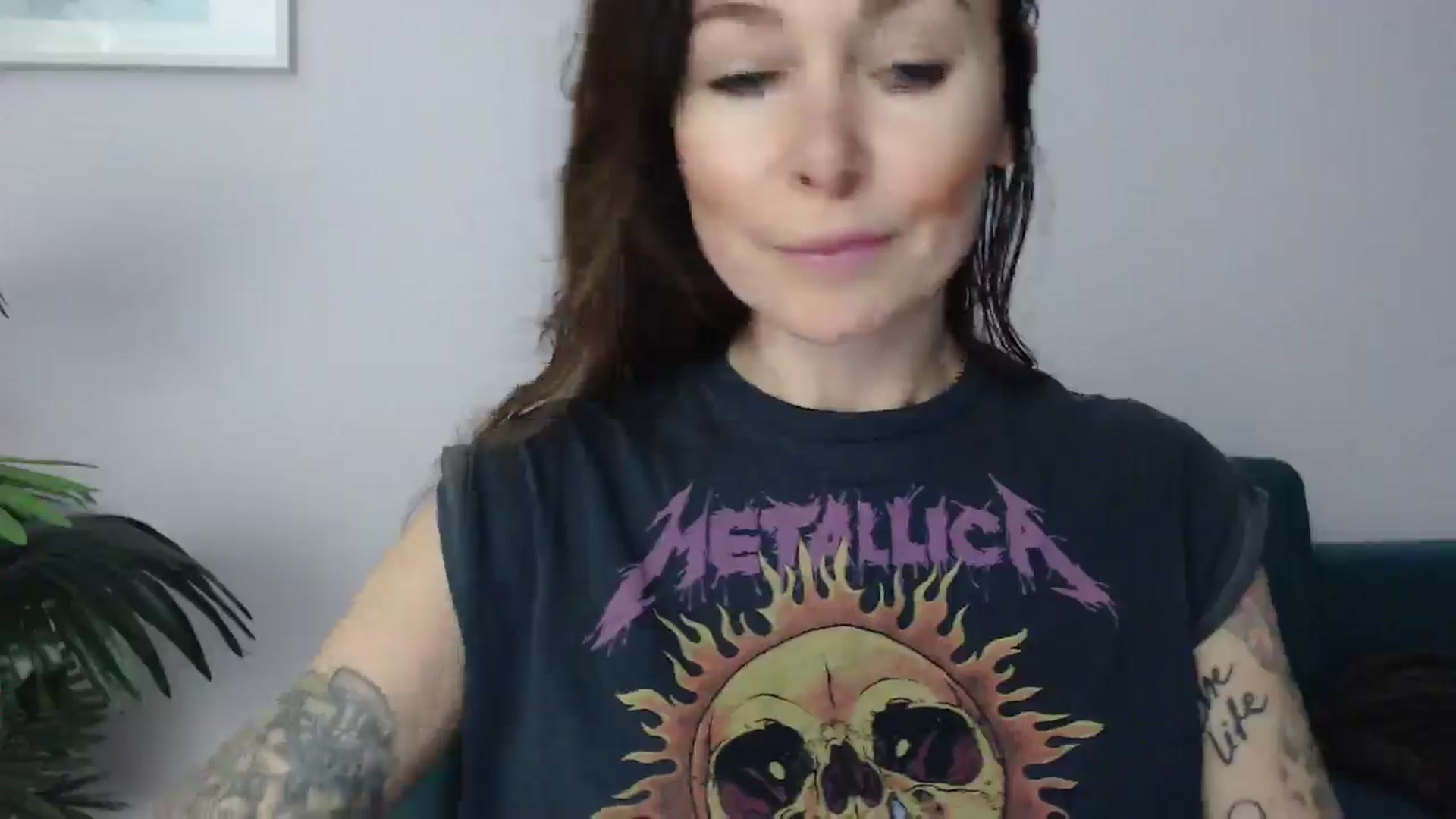 Gallery image thumbnail from Delilah_sweet's myfreecams stream on, 04/30/2025, 16:29 image 7 of 20