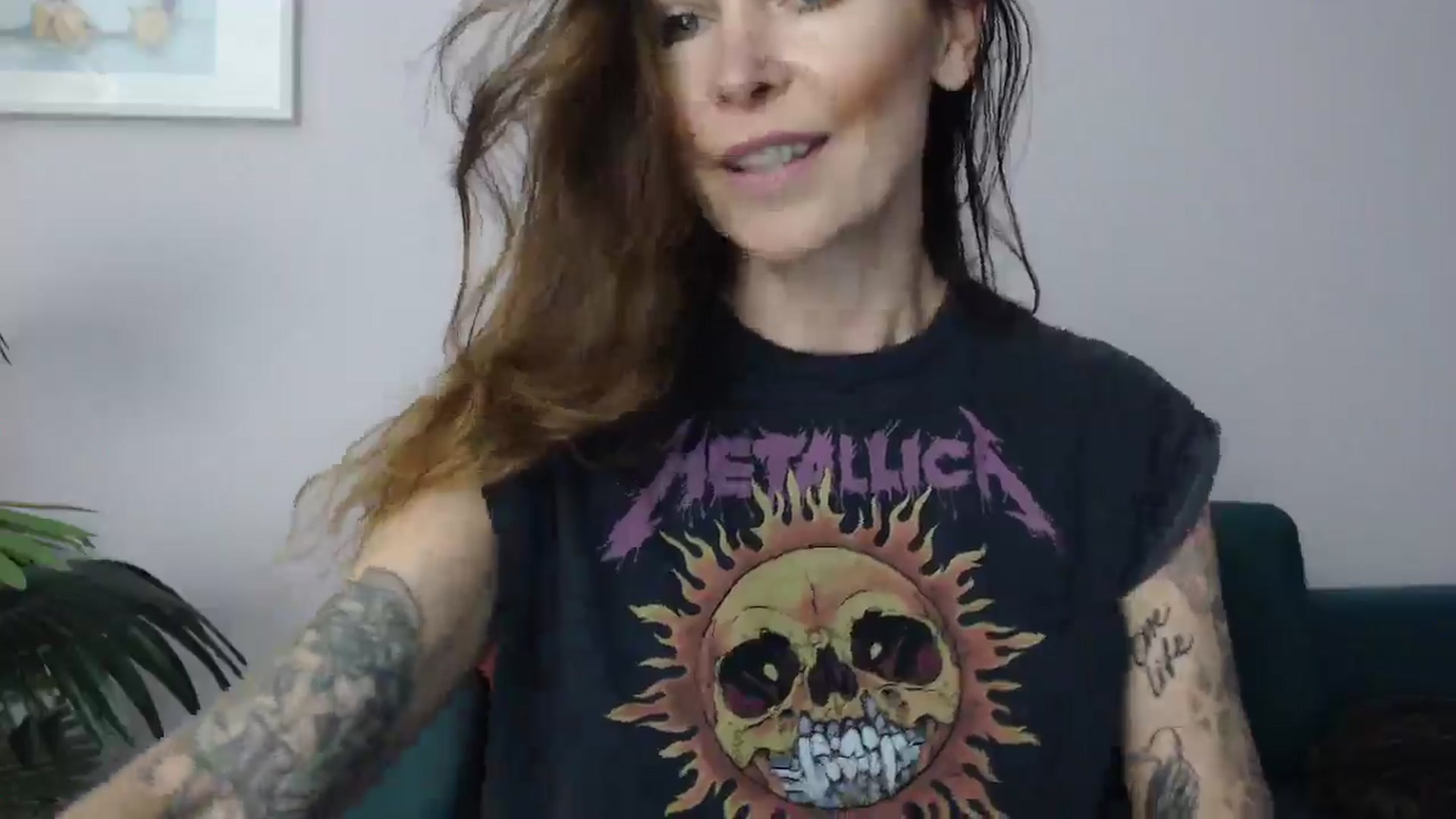 Gallery image thumbnail from Delilah_sweet's myfreecams stream on, 04/30/2025, 16:29 image 8 of 20