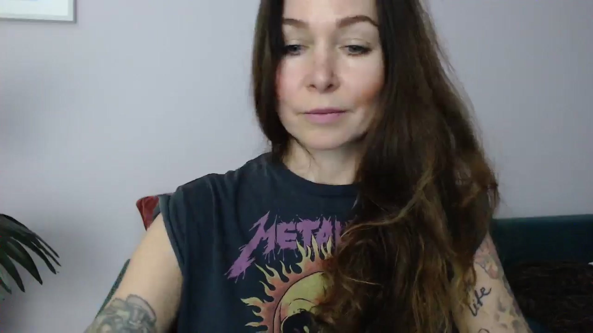 Gallery image thumbnail from Delilah_sweet's myfreecams stream on, 04/30/2025, 17:29 image 12 of 20
