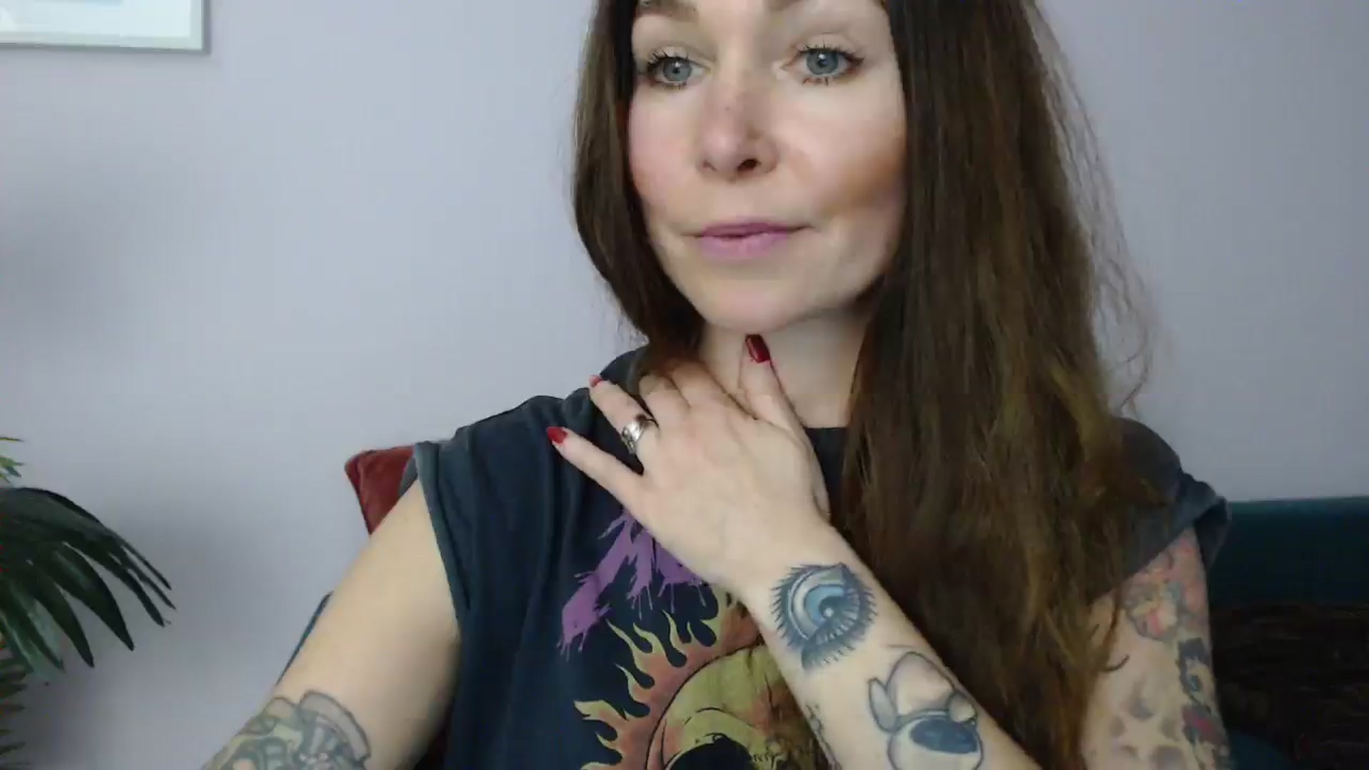 Gallery image thumbnail from Delilah_sweet's myfreecams stream on, 04/30/2025, 17:29 image 15 of 20