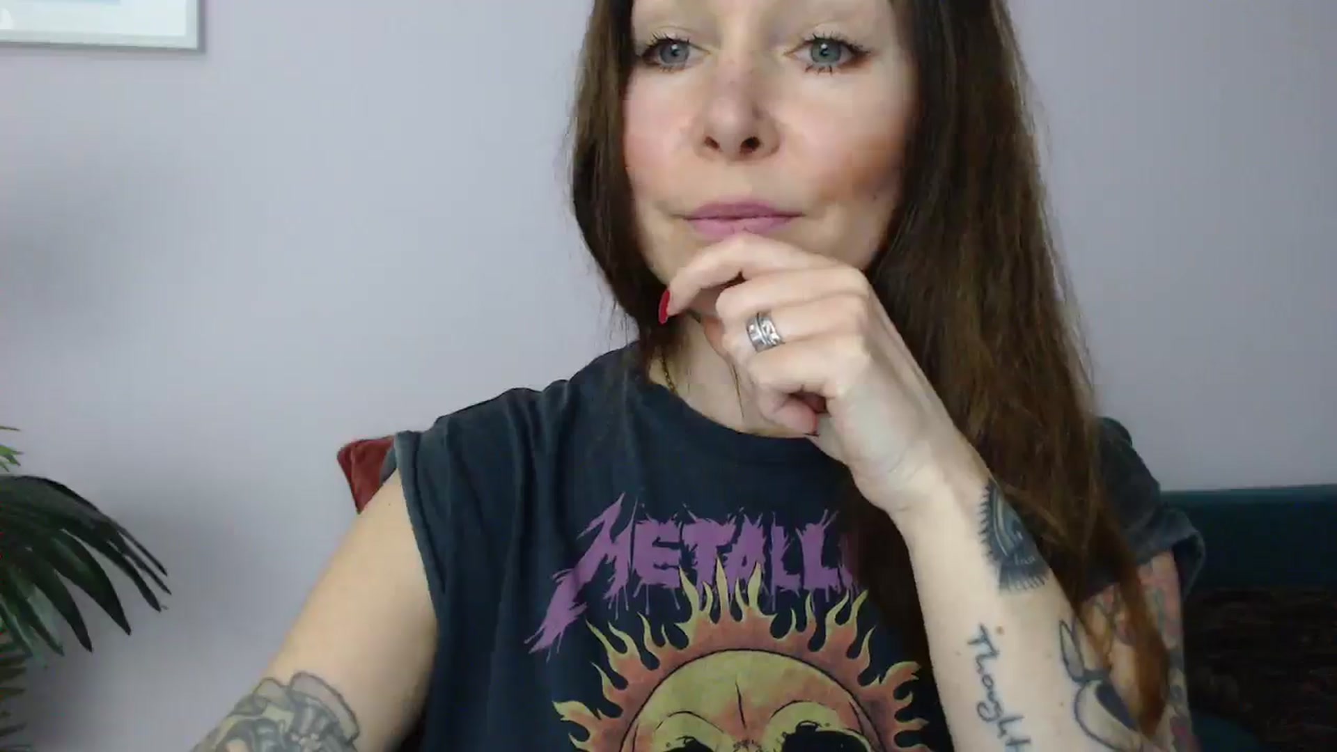 Gallery image thumbnail from Delilah_sweet's myfreecams stream on, 04/30/2025, 17:29 image 16 of 20