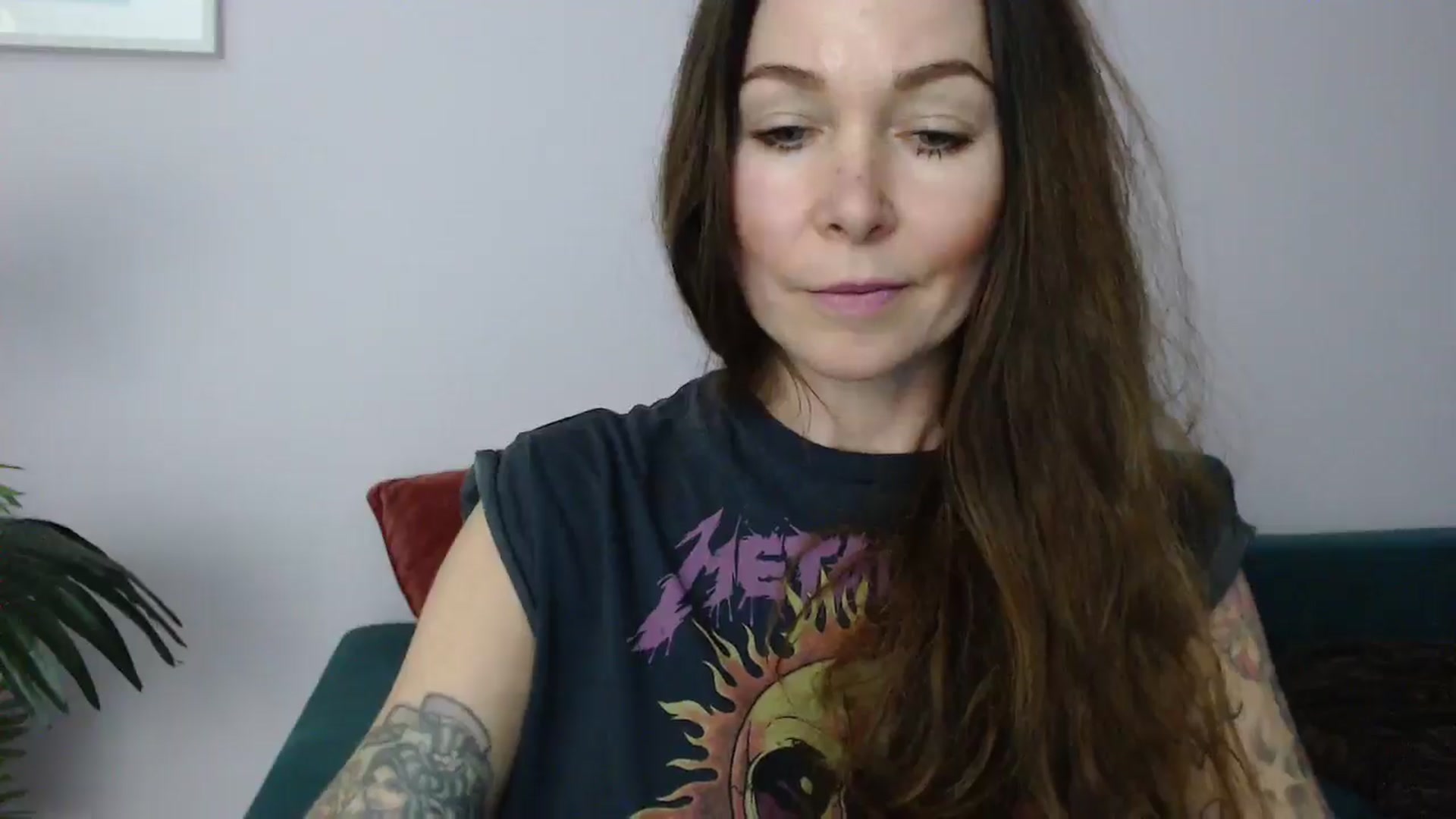 Gallery image thumbnail from Delilah_sweet's myfreecams stream on, 04/30/2025, 17:29 image 13 of 20