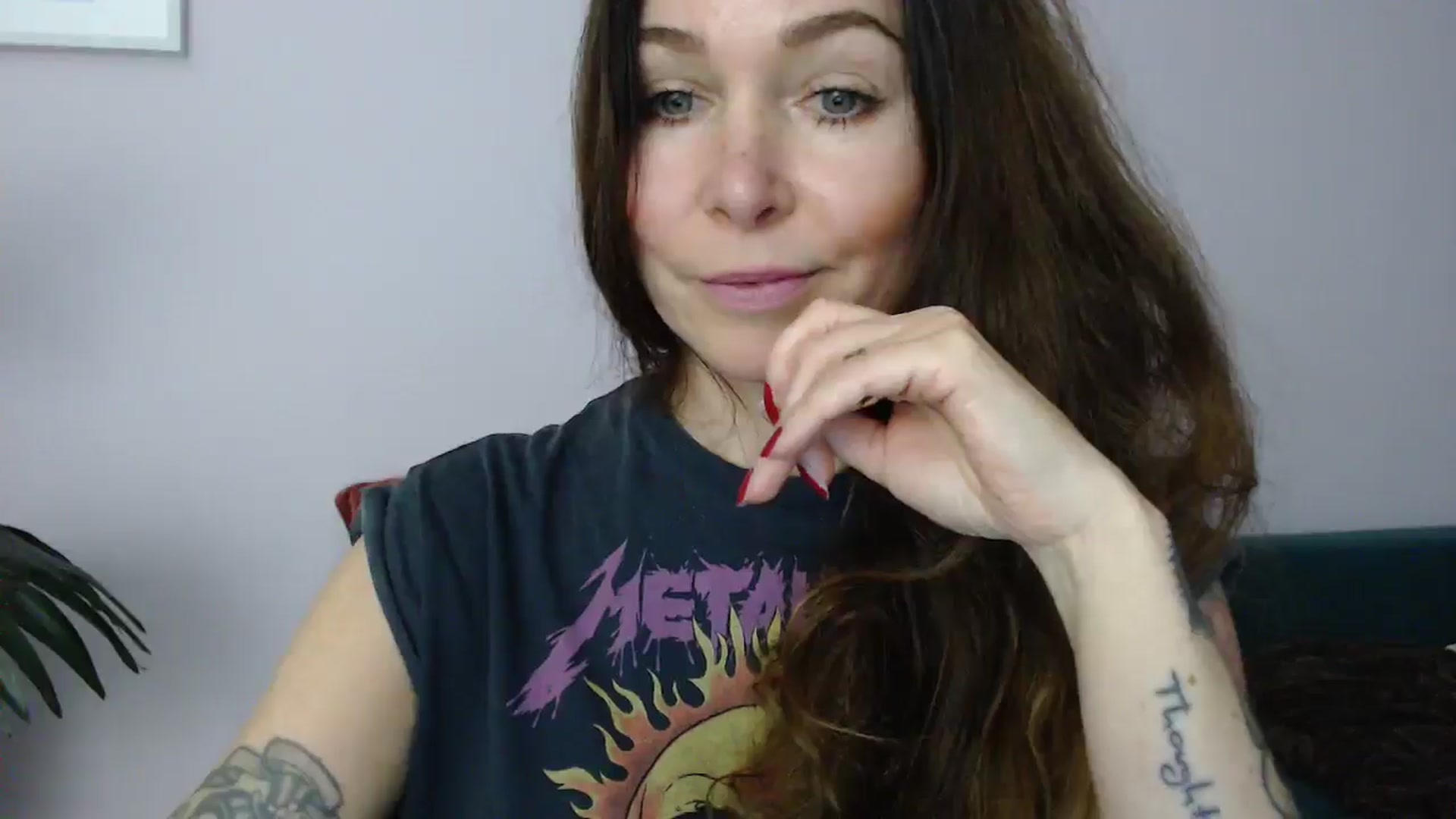 Gallery image thumbnail from Delilah_sweet's myfreecams stream on, 04/30/2025, 17:29 image 11 of 20