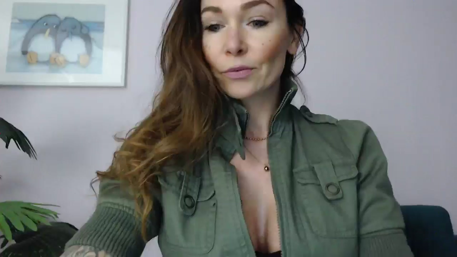 Gallery image thumbnail from Delilah_sweet's myfreecams stream on, 05/07/2025, 16:20 image 4 of 20