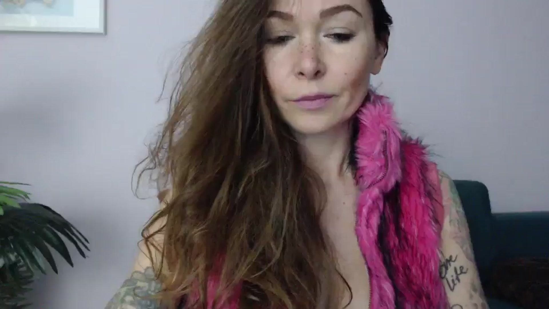 Gallery image thumbnail from Delilah_sweet's myfreecams stream on, 05/08/2025, 14:25 image 3 of 20