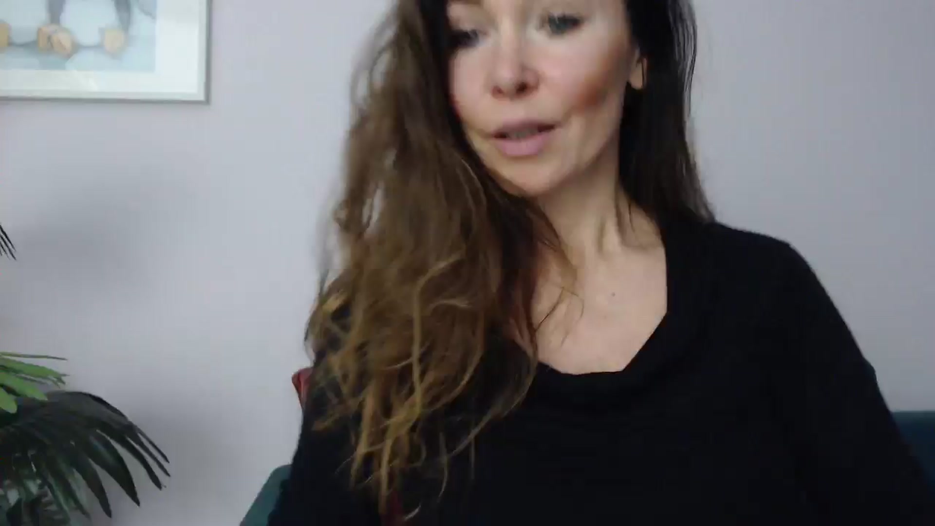 Gallery image thumbnail from Delilah_sweet's myfreecams stream on, 05/14/2025, 16:07 image 15 of 20