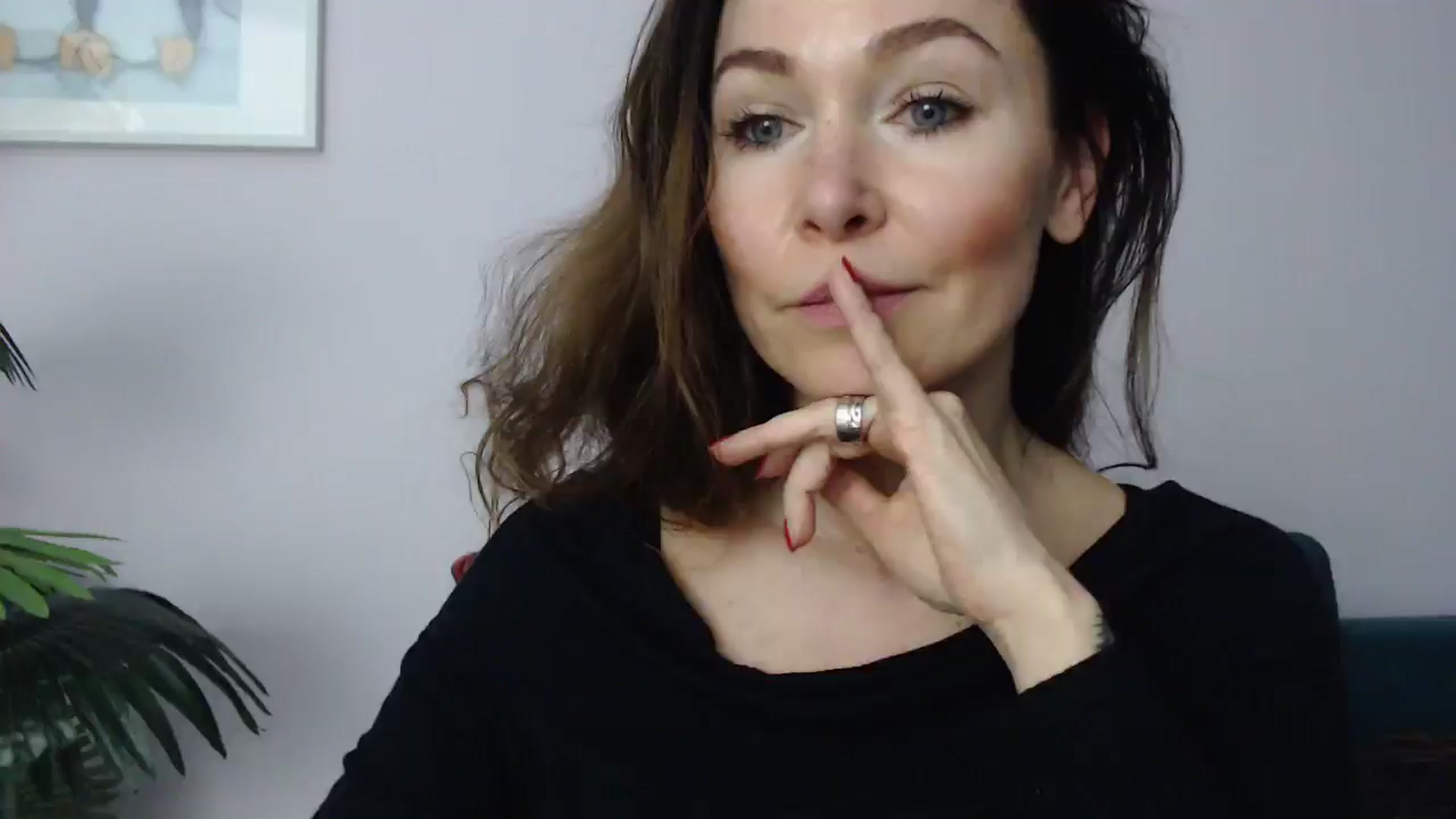 Gallery image thumbnail from Delilah_sweet's myfreecams stream on, 05/14/2025, 18:01 image 1 of 20