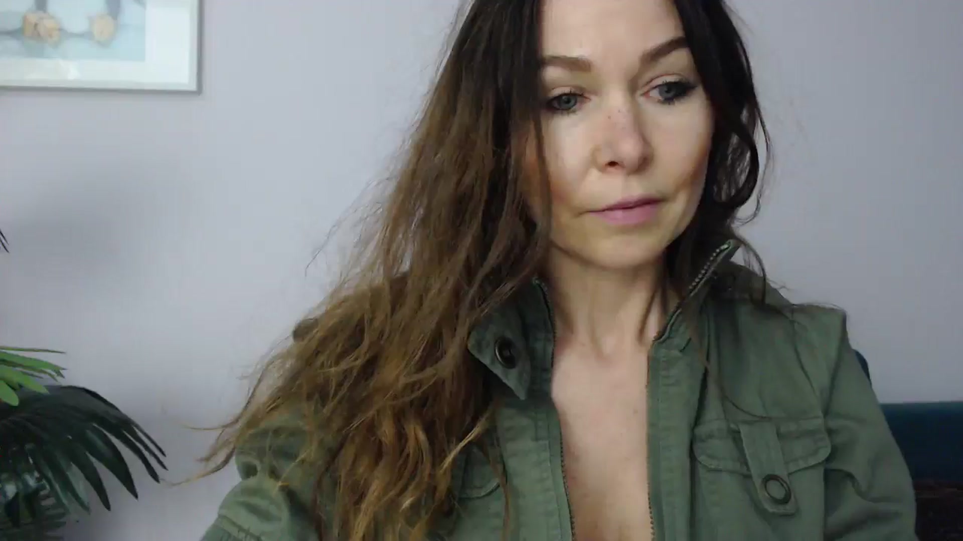 Gallery image thumbnail from Delilah_sweet's myfreecams stream on, 05/15/2025, 14:11 image 4 of 20