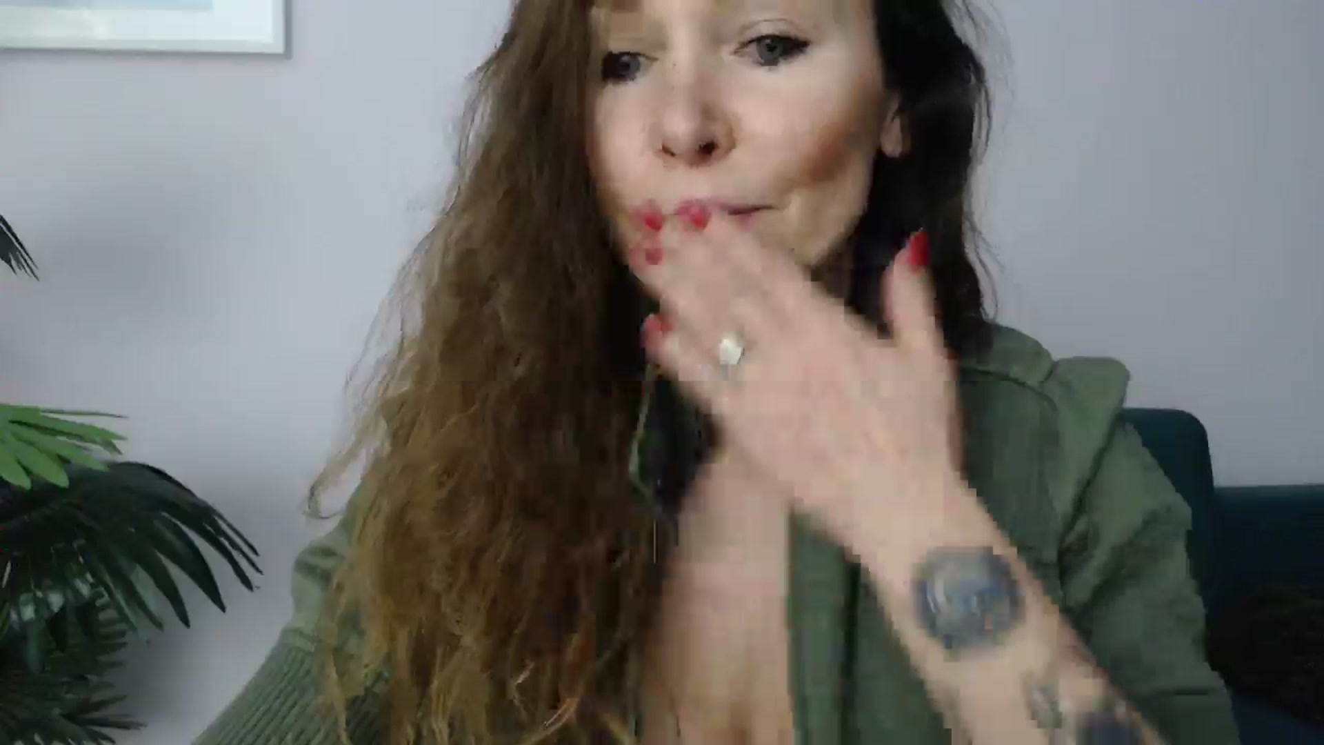 Gallery image thumbnail from Delilah_sweet's myfreecams stream on, 05/15/2025, 16:34 image 2 of 20