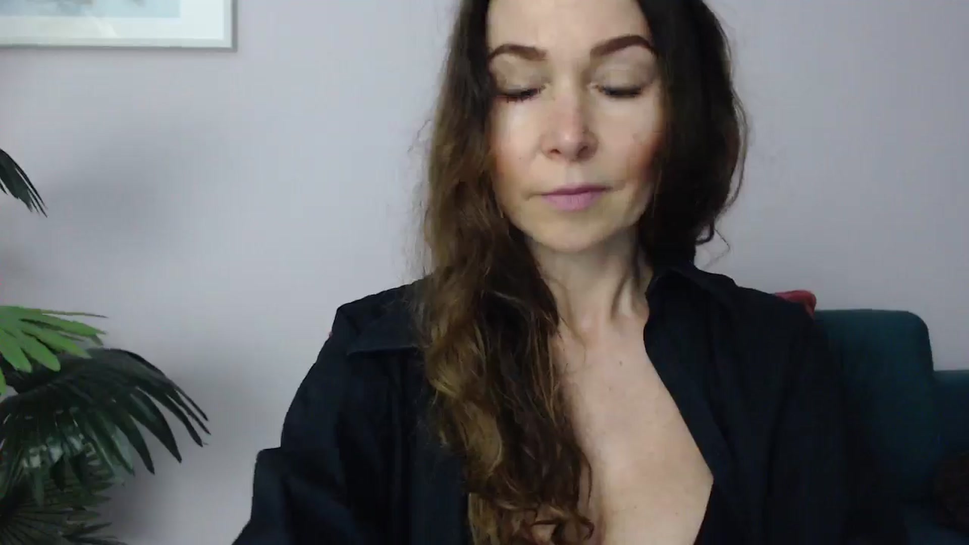 Gallery image thumbnail from Delilah_sweet's myfreecams stream on, 05/19/2025, 15:43 image 5 of 20
