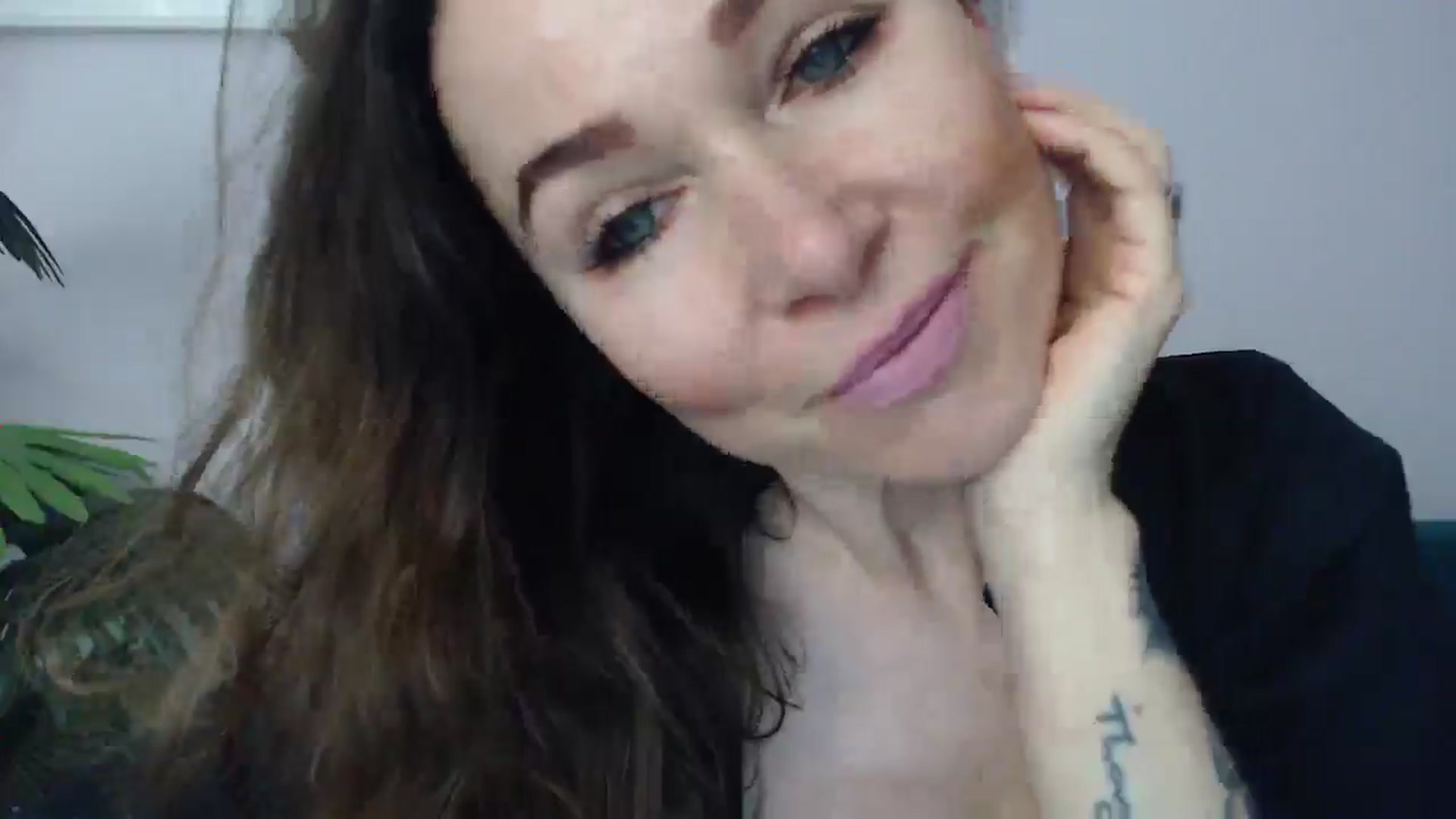 Gallery image thumbnail from Delilah_sweet's myfreecams stream on, 05/19/2025, 15:43 image 20 of 20