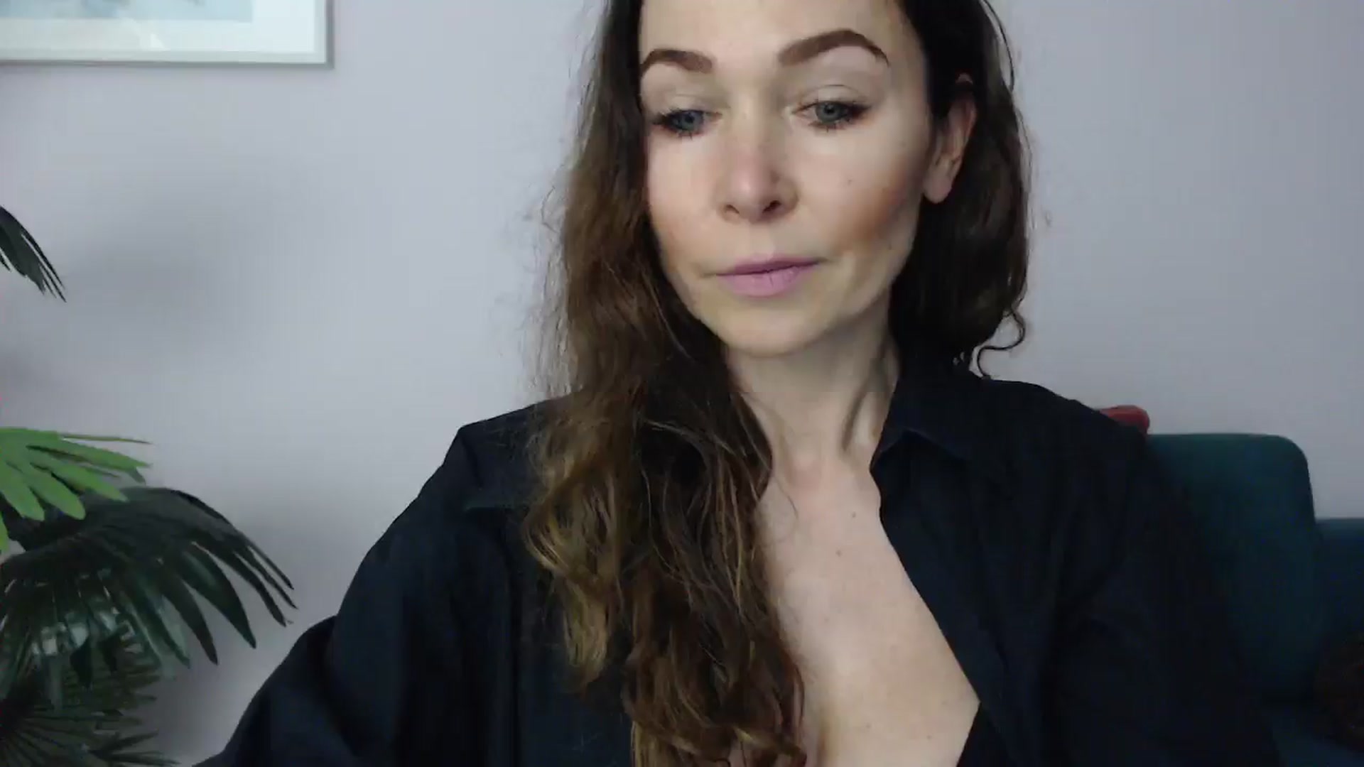 Gallery image thumbnail from Delilah_sweet's myfreecams stream on, 05/19/2025, 15:43 image 9 of 20