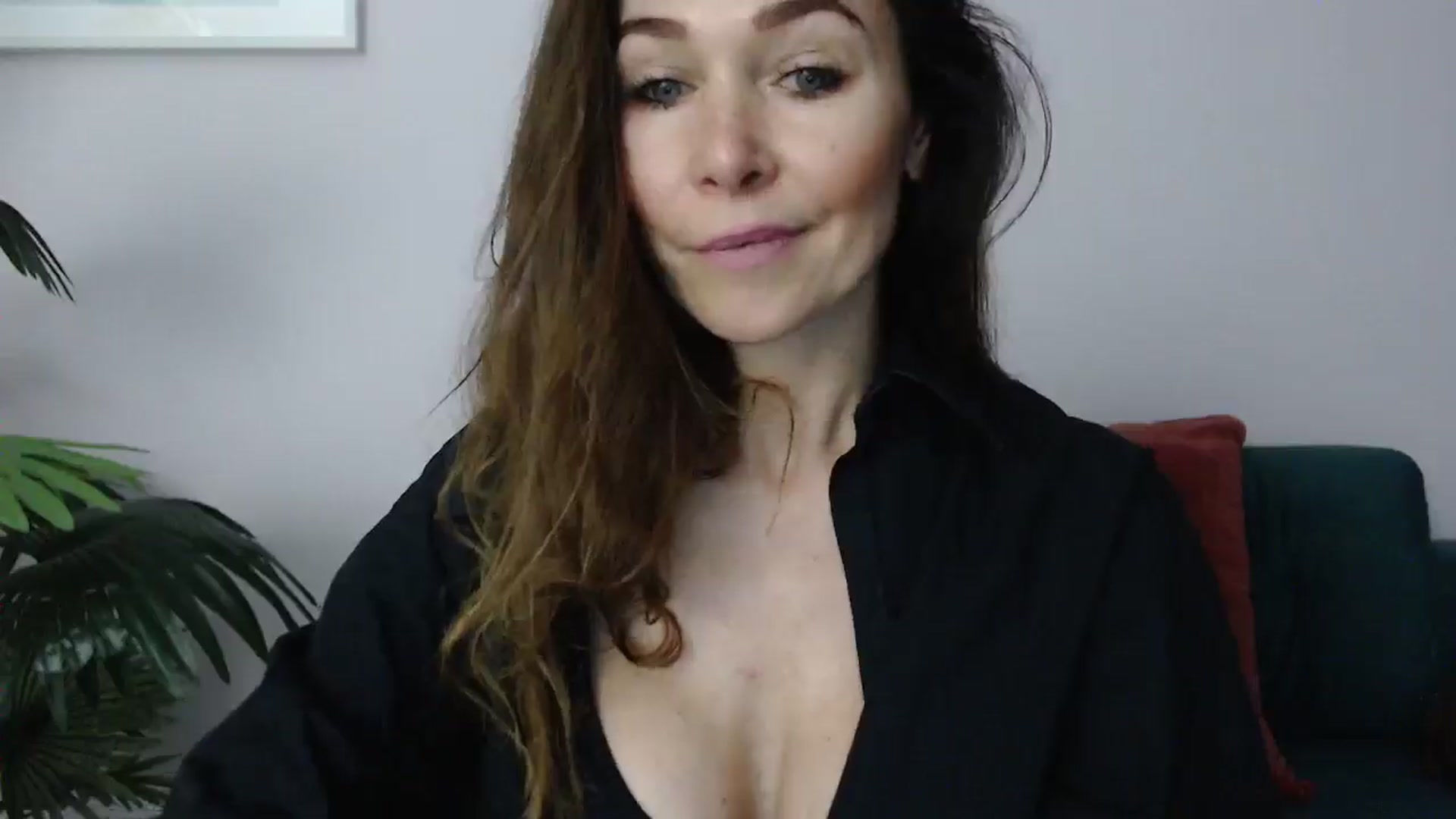 Gallery image thumbnail from Delilah_sweet's myfreecams stream on, 05/19/2025, 16:42 image 15 of 20