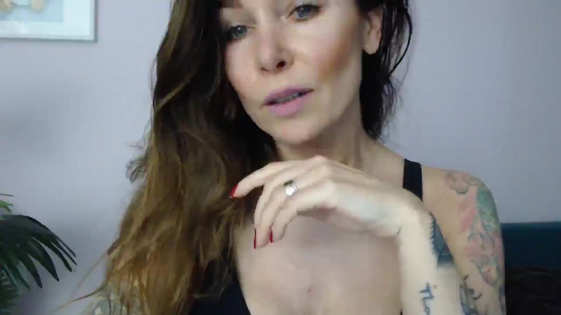 Gallery image thumbnail from Delilah_sweet's myfreecams stream on, 05/20/2025, 16:17 image 8 of 20