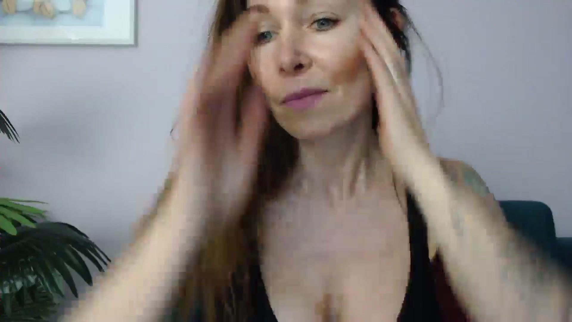 Gallery image thumbnail from Delilah_sweet's myfreecams stream on, 05/20/2025, 18:08 image 9 of 20