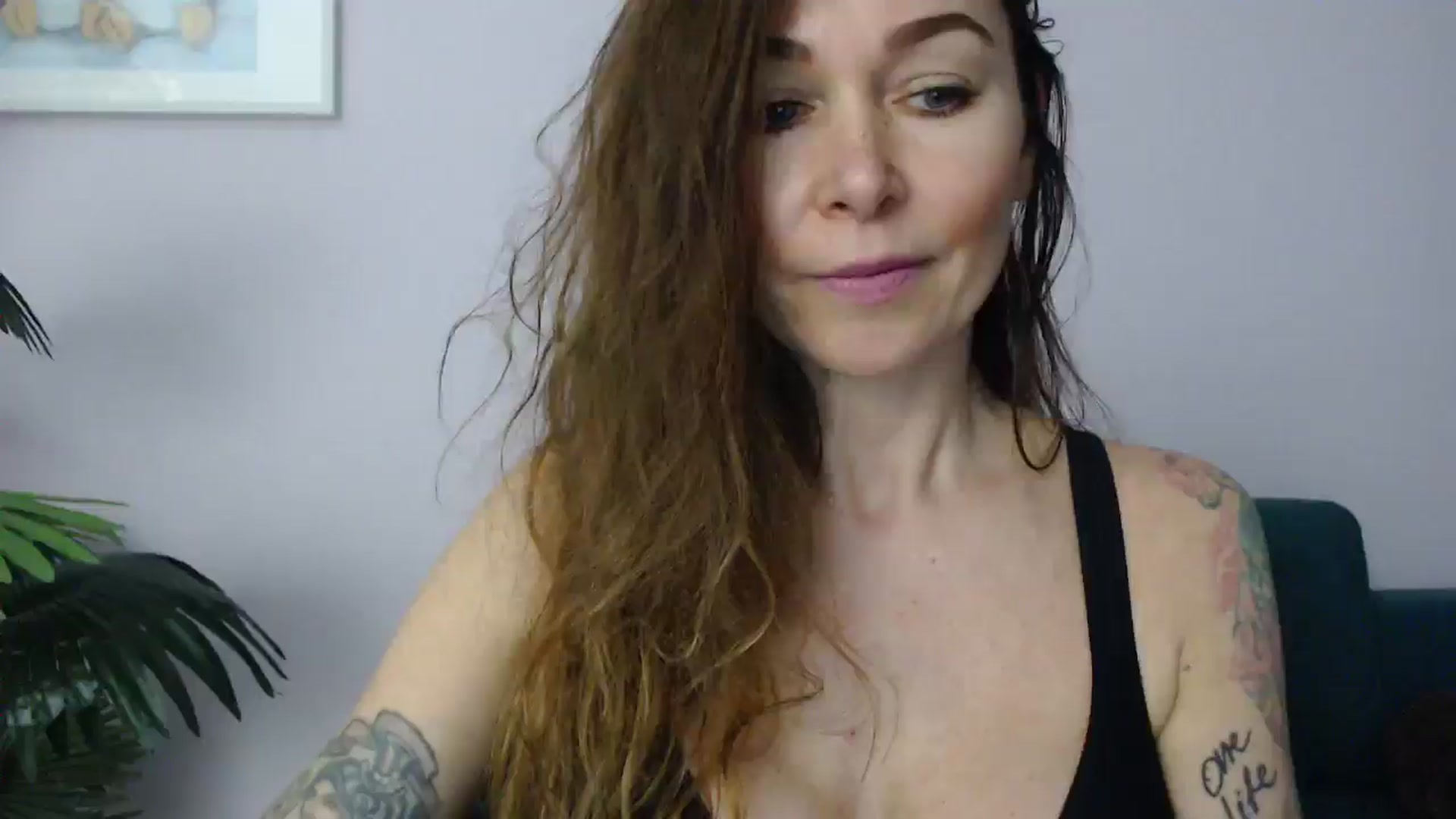 Gallery image thumbnail from Delilah_sweet's myfreecams stream on, 05/20/2025, 18:08 image 4 of 20