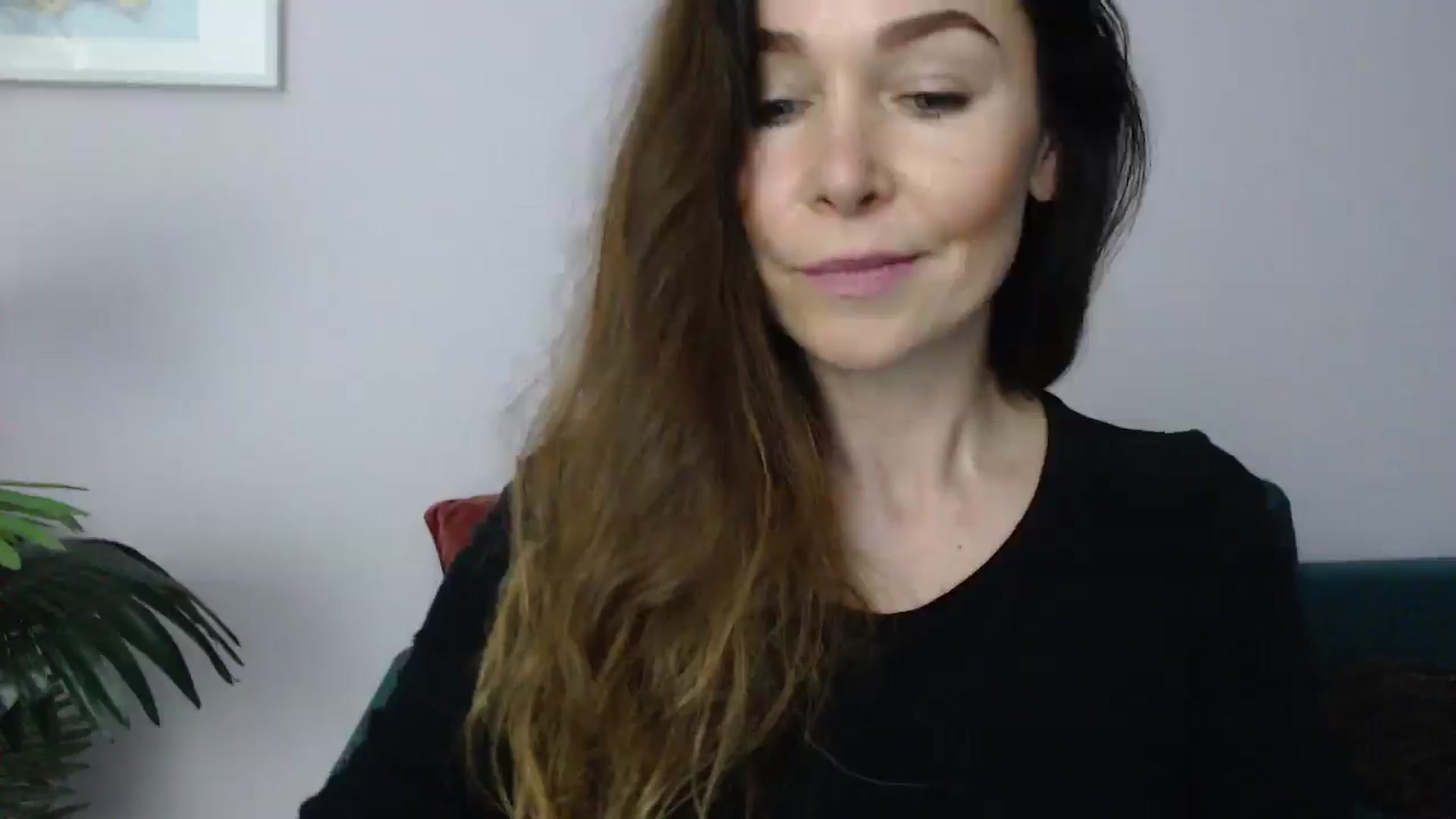 Gallery image thumbnail from Delilah_sweet's myfreecams stream on, 05/21/2025, 17:24 image 17 of 20